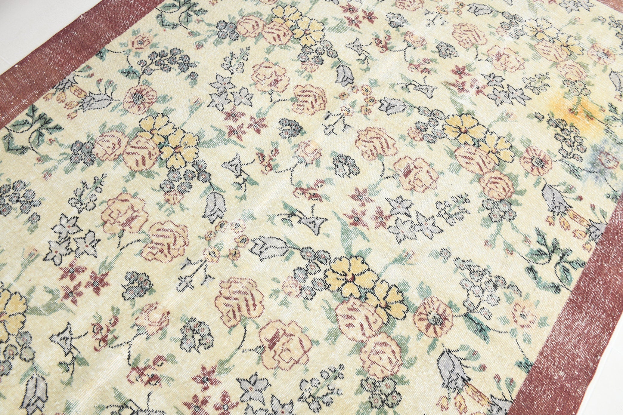 Turkish Vintage Rug 9’12’ x 6’7’