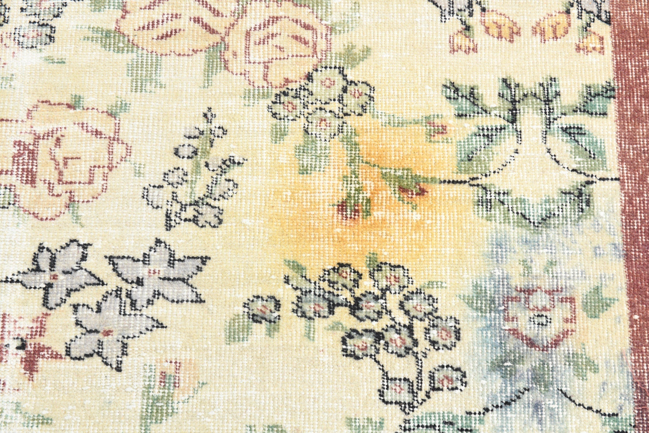 Turkish Vintage Rug 9’12’ x 6’7’