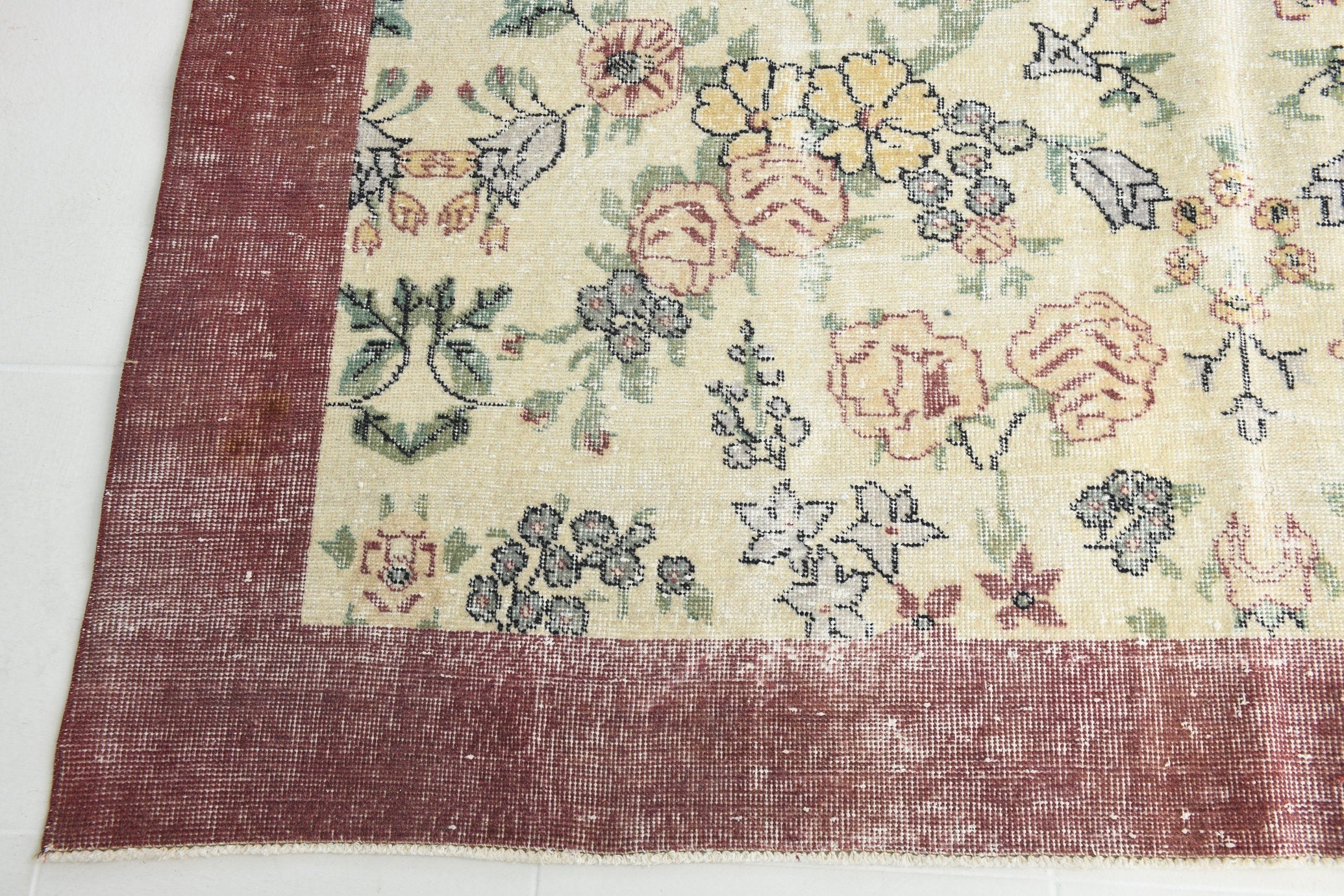 Turkish Vintage Rug 9’12’ x 6’7’