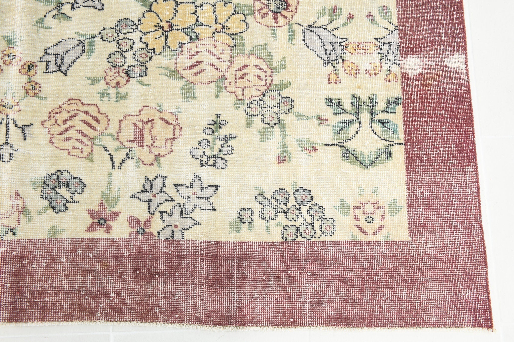 Turkish Vintage Rug 9’12’ x 6’7’