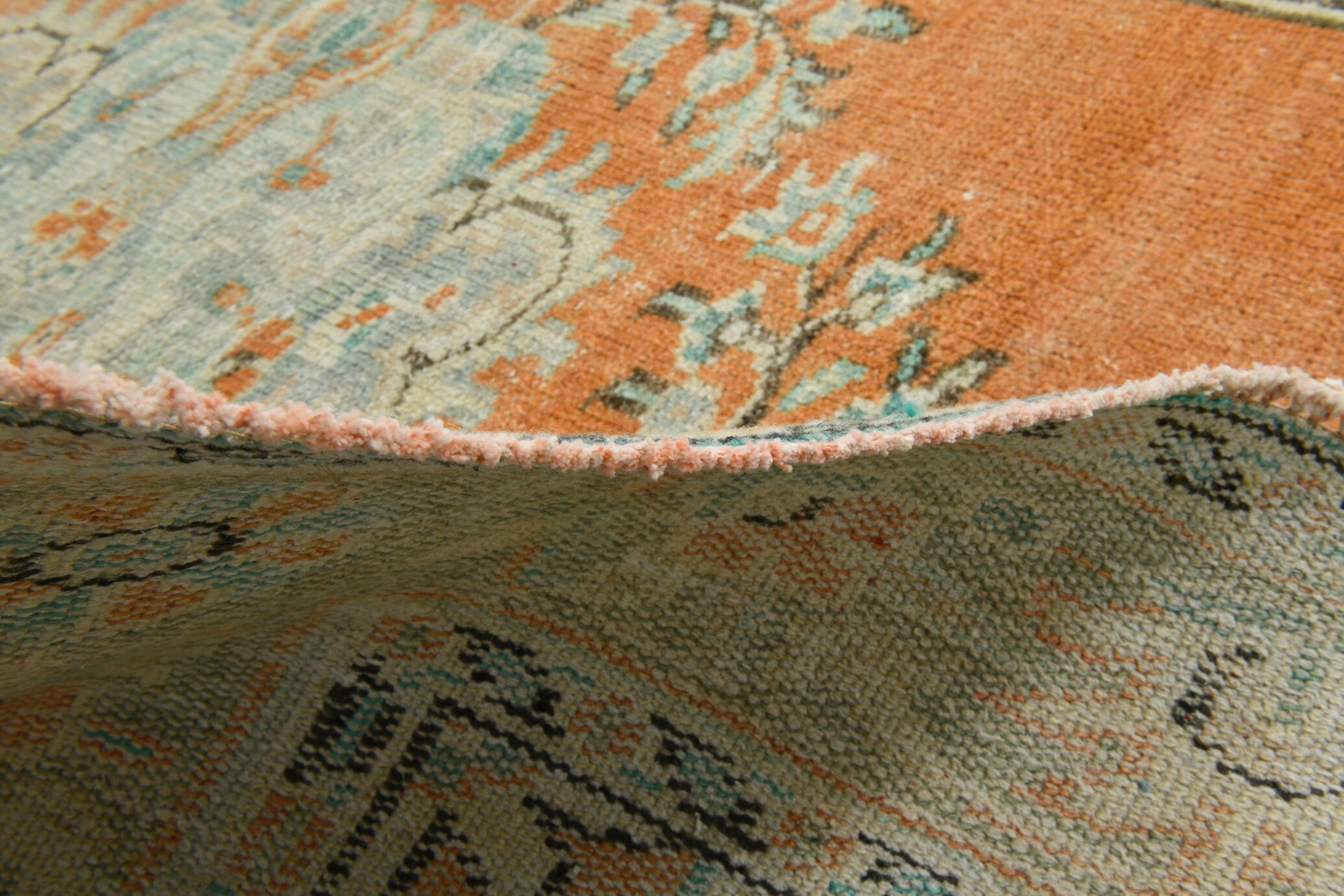 Turkish Vintage Rug 9’2’ x 5’12’