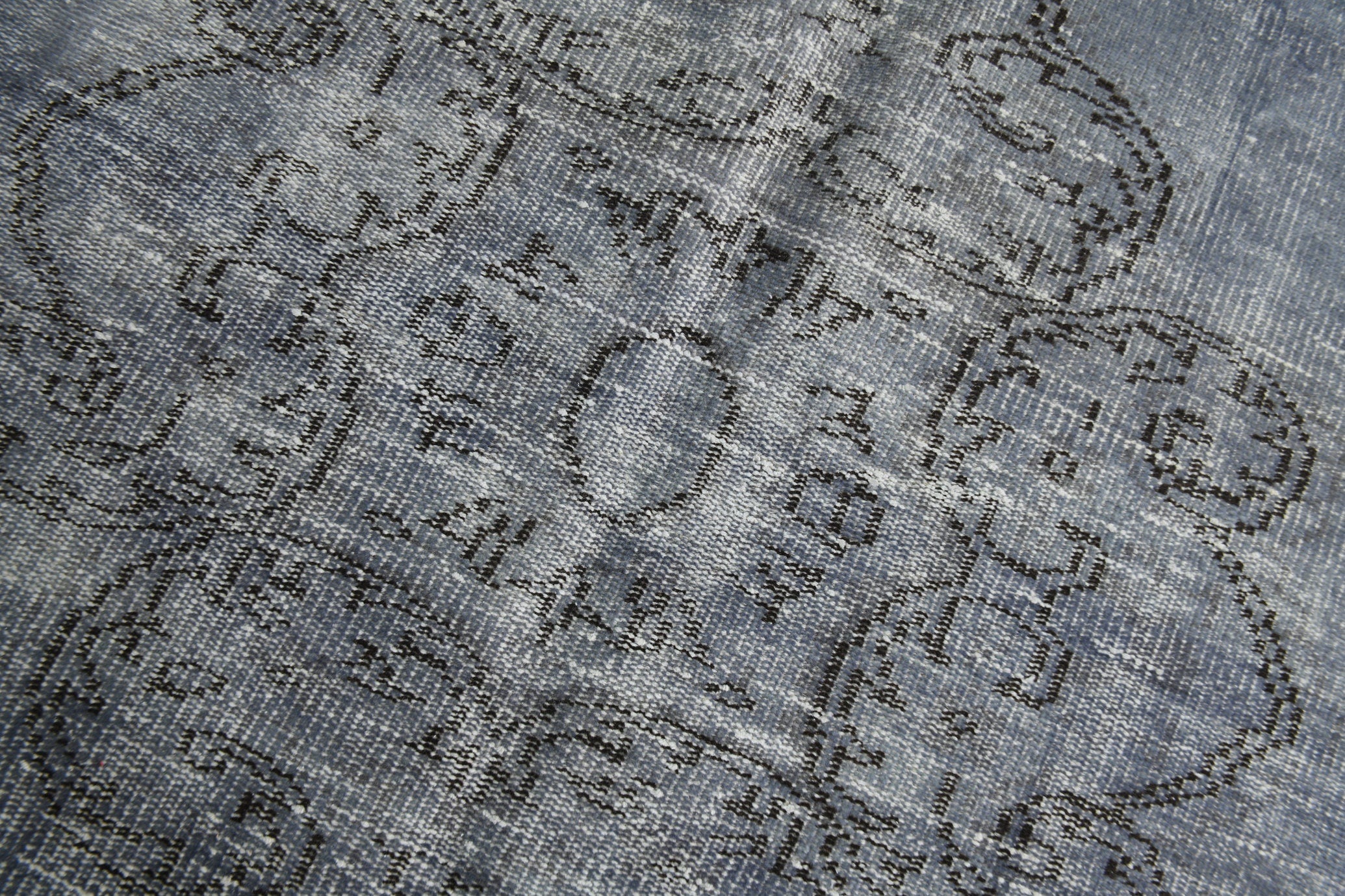 Turkish Vintage Rug 9’4’ x 5’10’