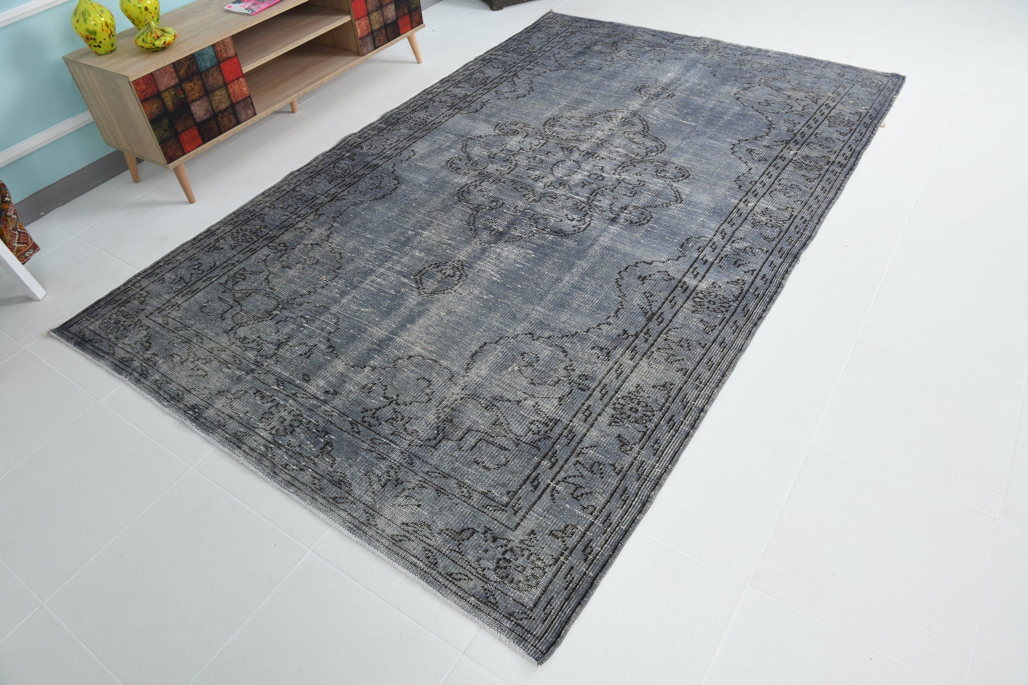 Turkish Vintage Rug 9’4’ x 5’10’
