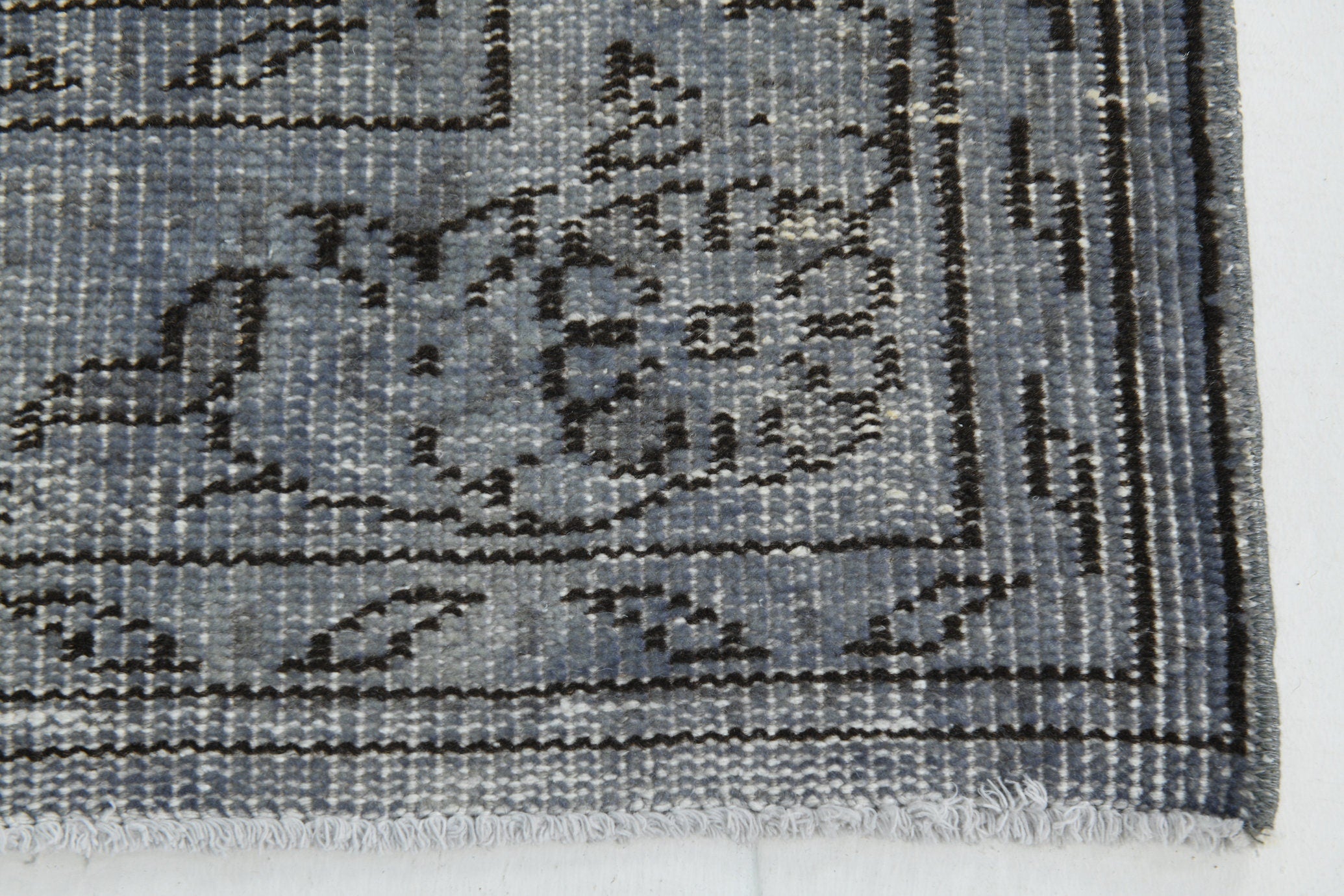 Turkish Vintage Rug 9’4’ x 5’10’