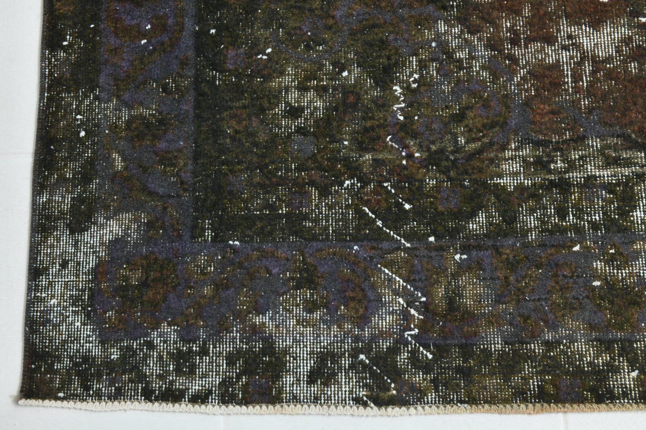 Turkish Vintage Rug 9’4’ x 5’12’