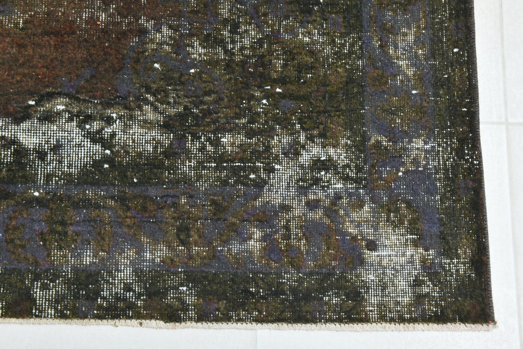 Turkish Vintage Rug 9’4’ x 5’12’