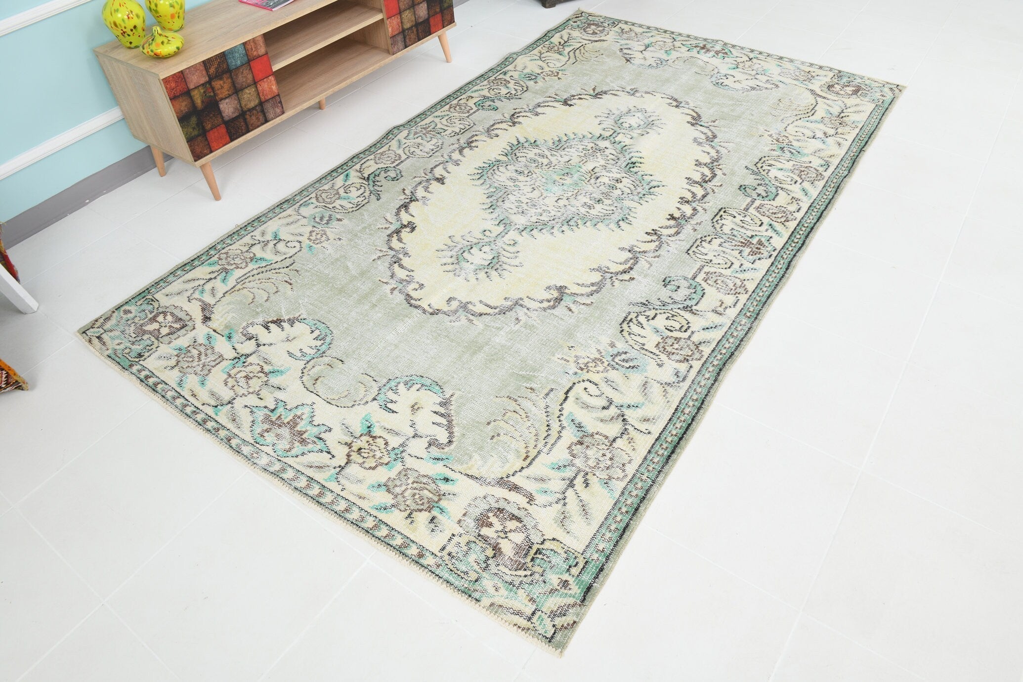 Turkish Vintage Rug 9’5’ x 5’5’