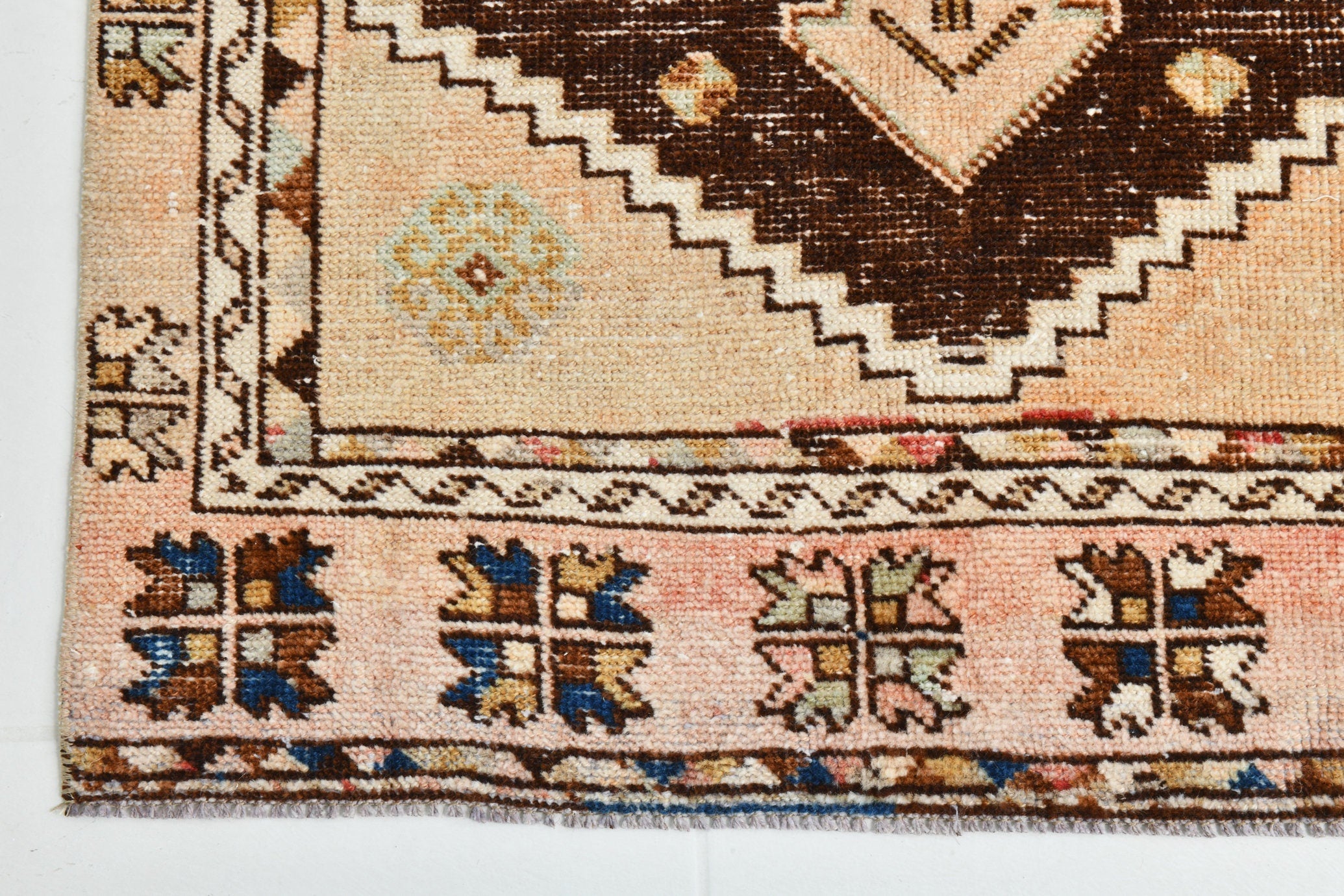 Turkish Vintage Rug 9’5’ x 6’1’