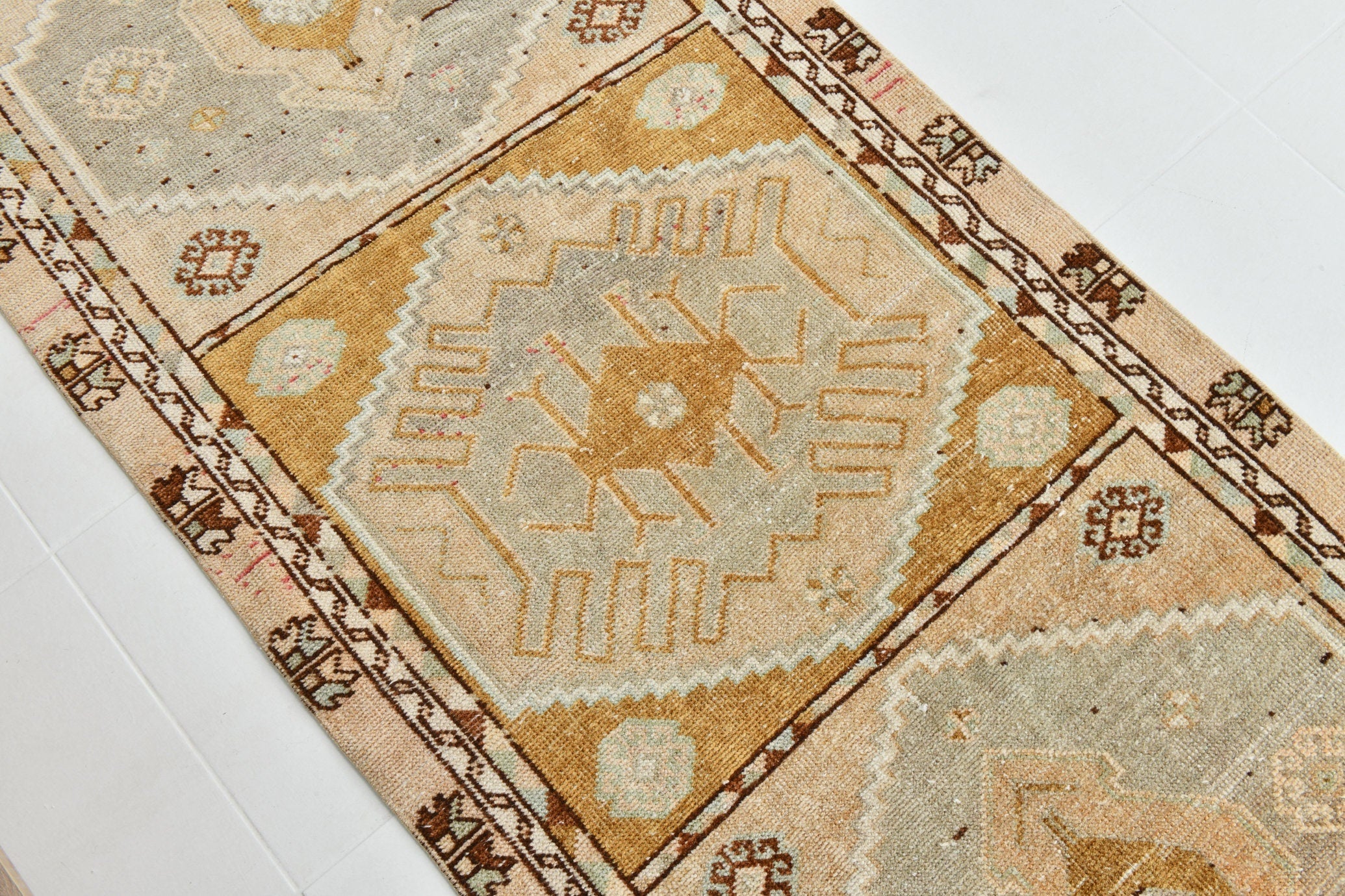 Turkish Vintage Rug 9’5’ x 6’1’