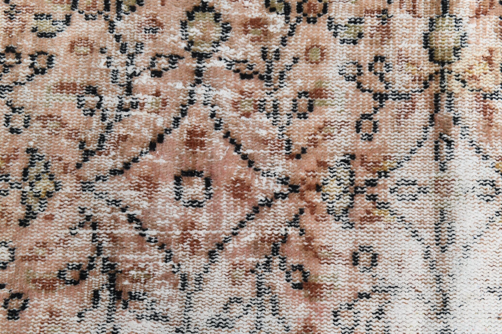 Turkish Vintage Rug 9’5’ x 6’4’