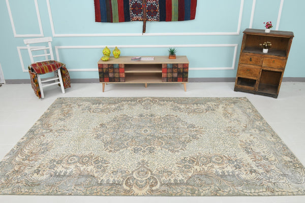 Turkish Vintage Rug 9’5’ x 6’5’