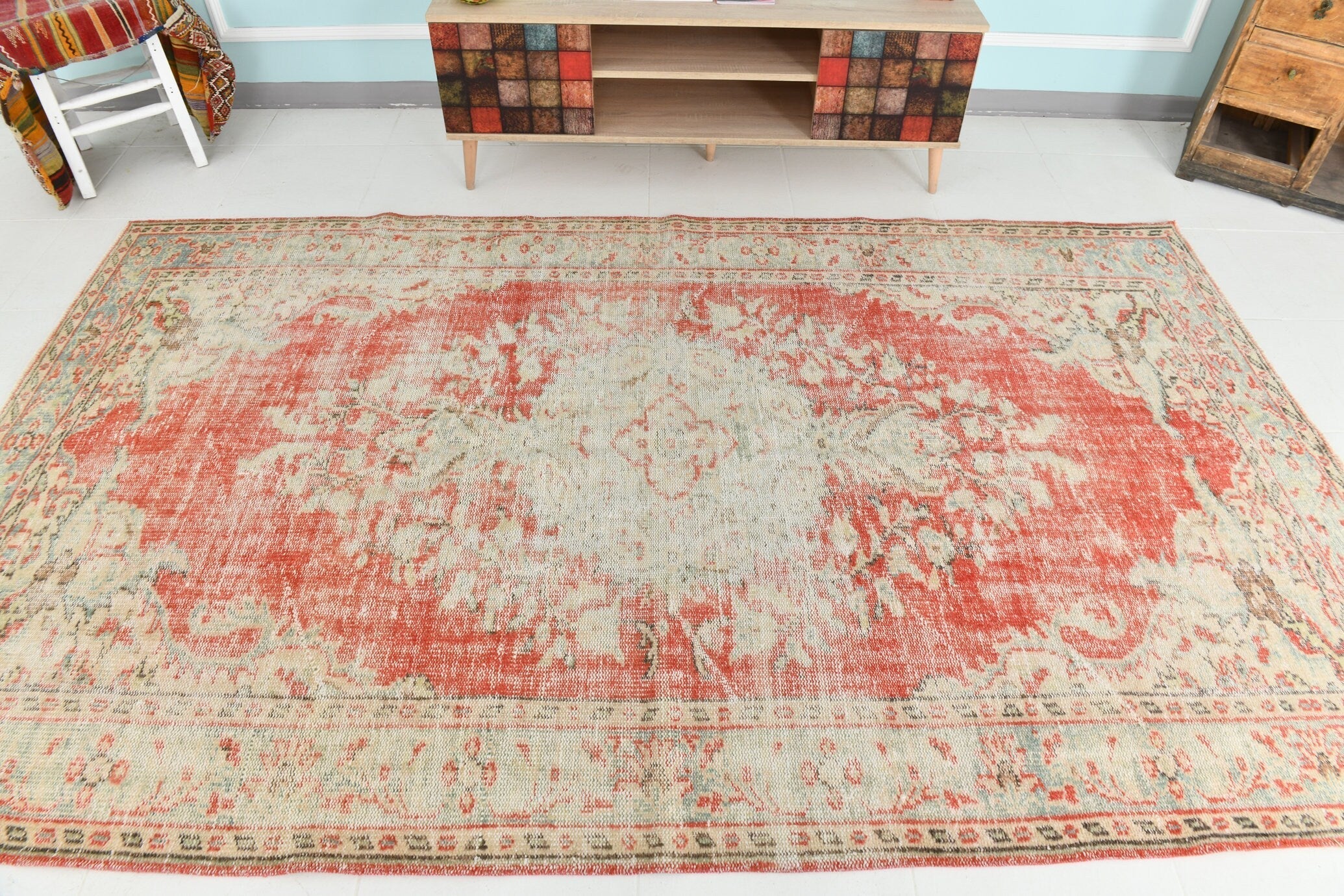 Turkish Vintage Rug 9’6’ x 5’8’