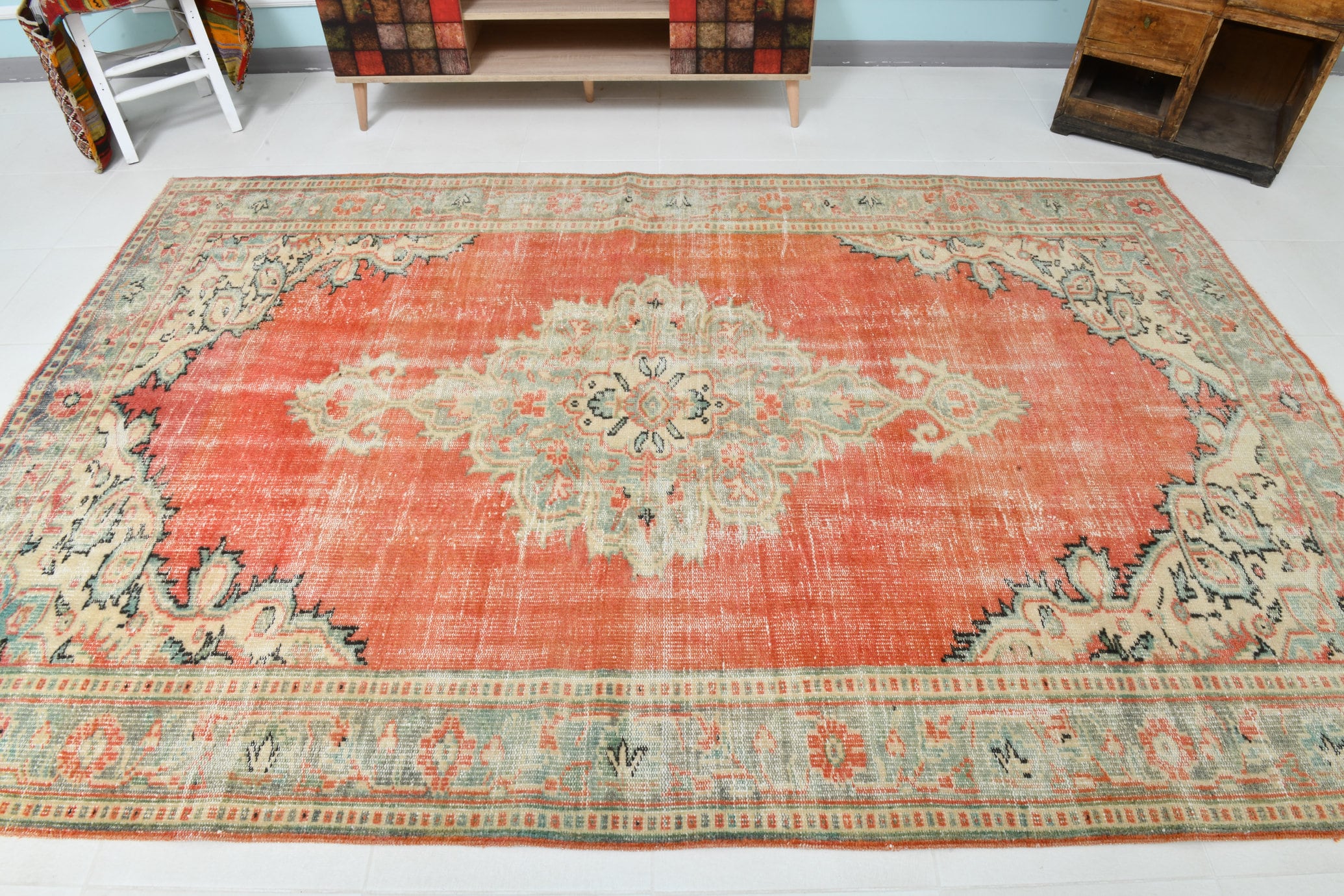 Turkish Vintage Rug 9’6’ x 6’2’