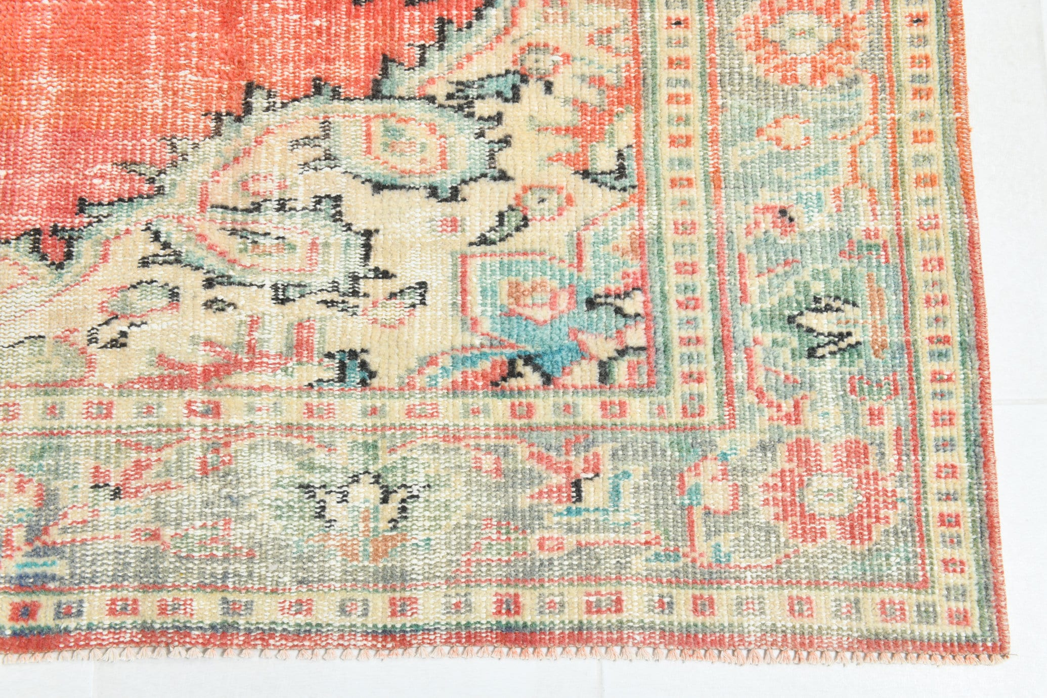 Turkish Vintage Rug 9’6’ x 6’2’