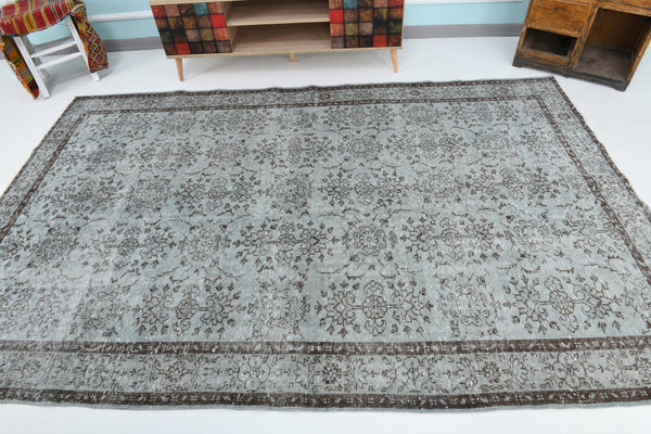 Turkish Vintage Rug 9’7’ x 6’2’