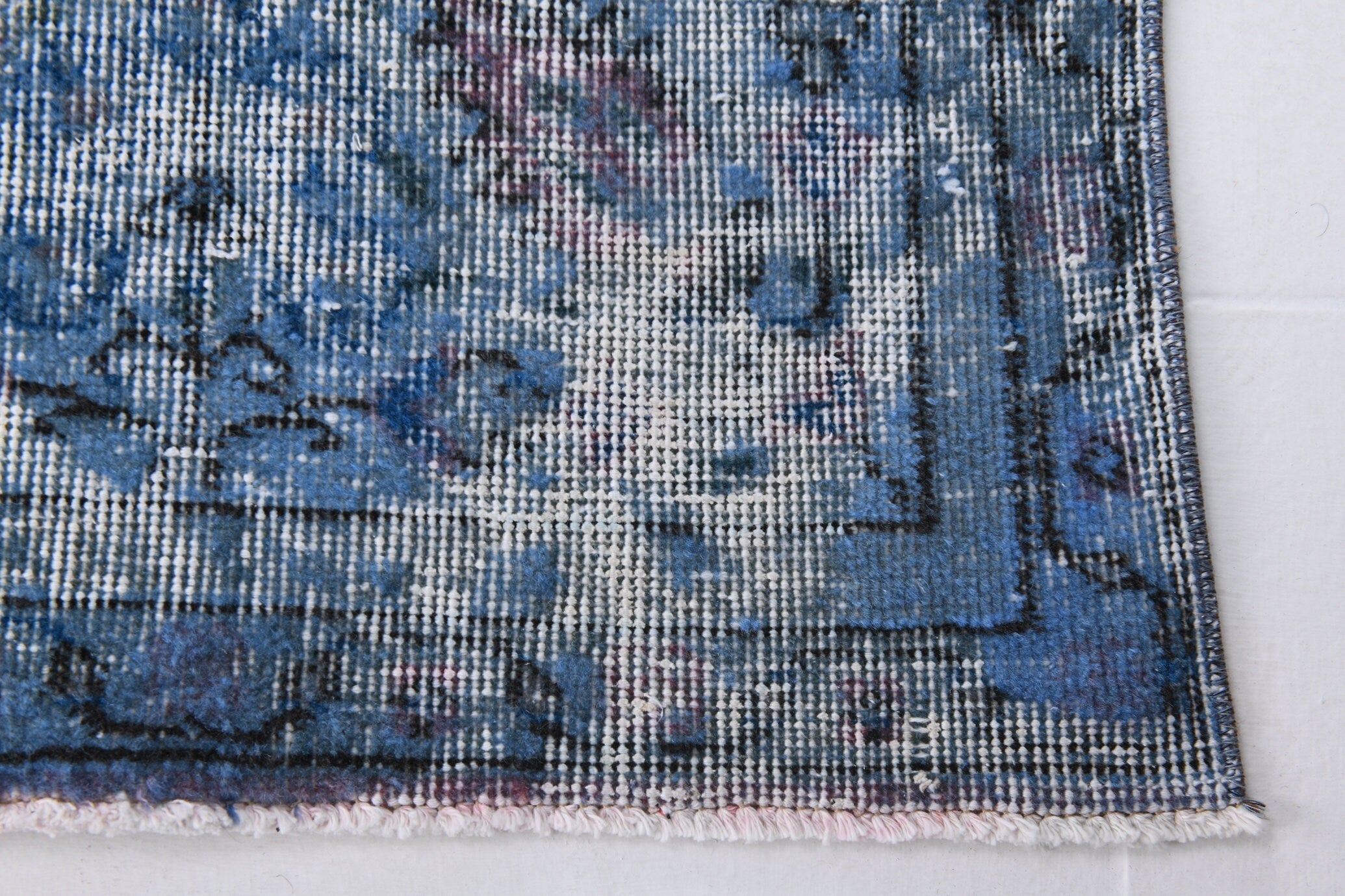 Turkish Vintage Rug 9’7’ x 6’2’
