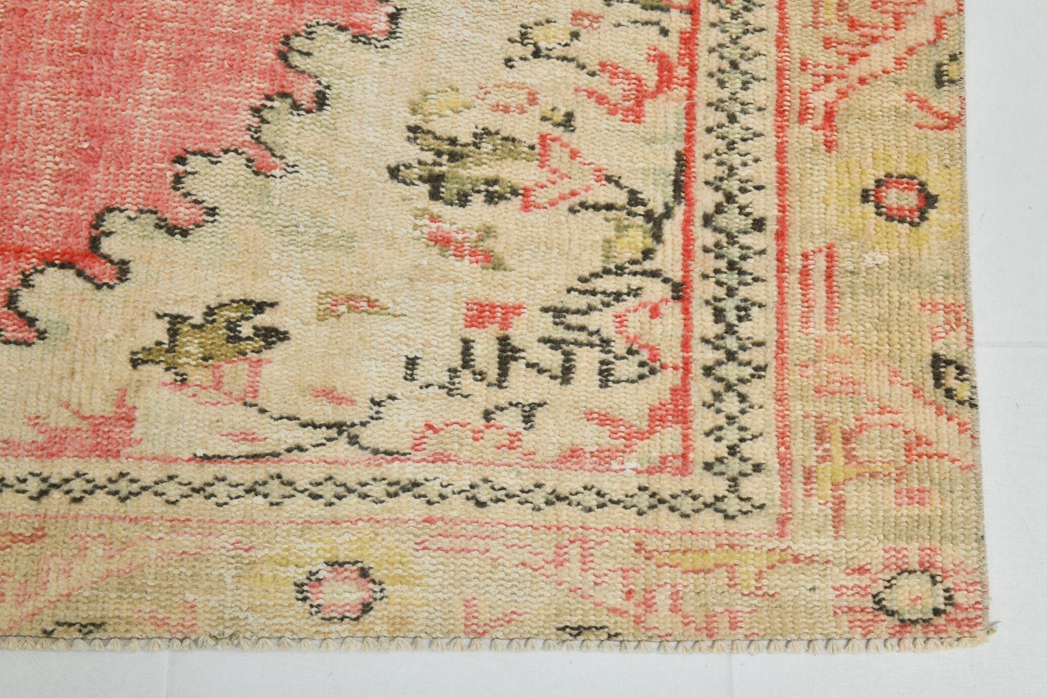 Turkish Vintage Rug 9’8’ x 5’7’