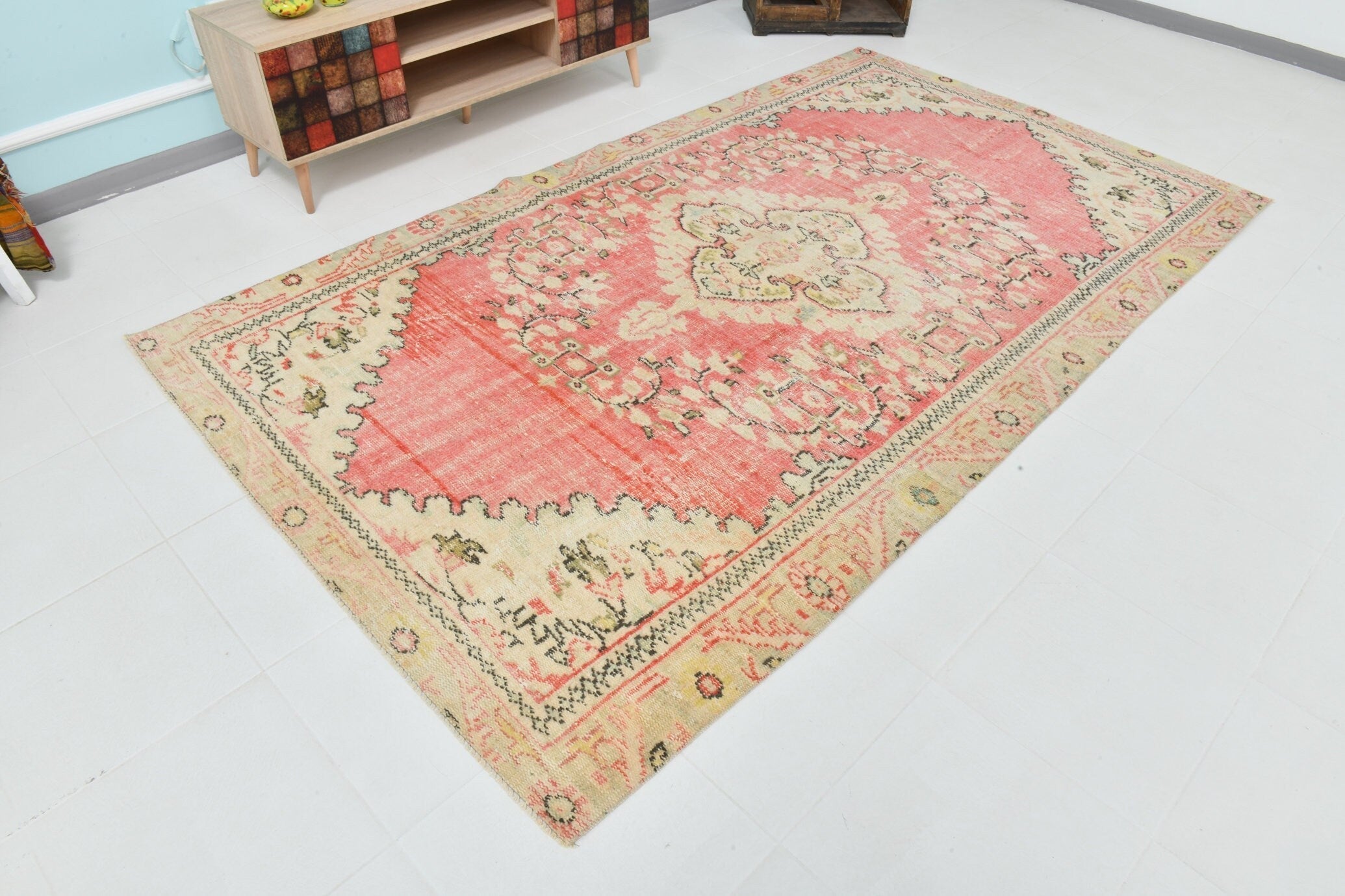 Turkish Vintage Rug 9’8’ x 5’7’