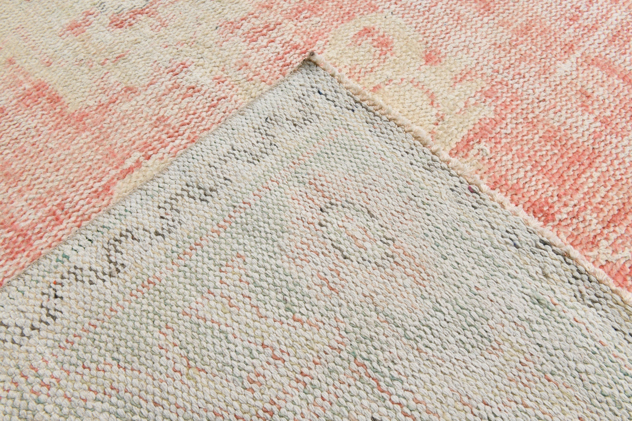 Turkish Vintage Rug 9’8’ x 6’0’