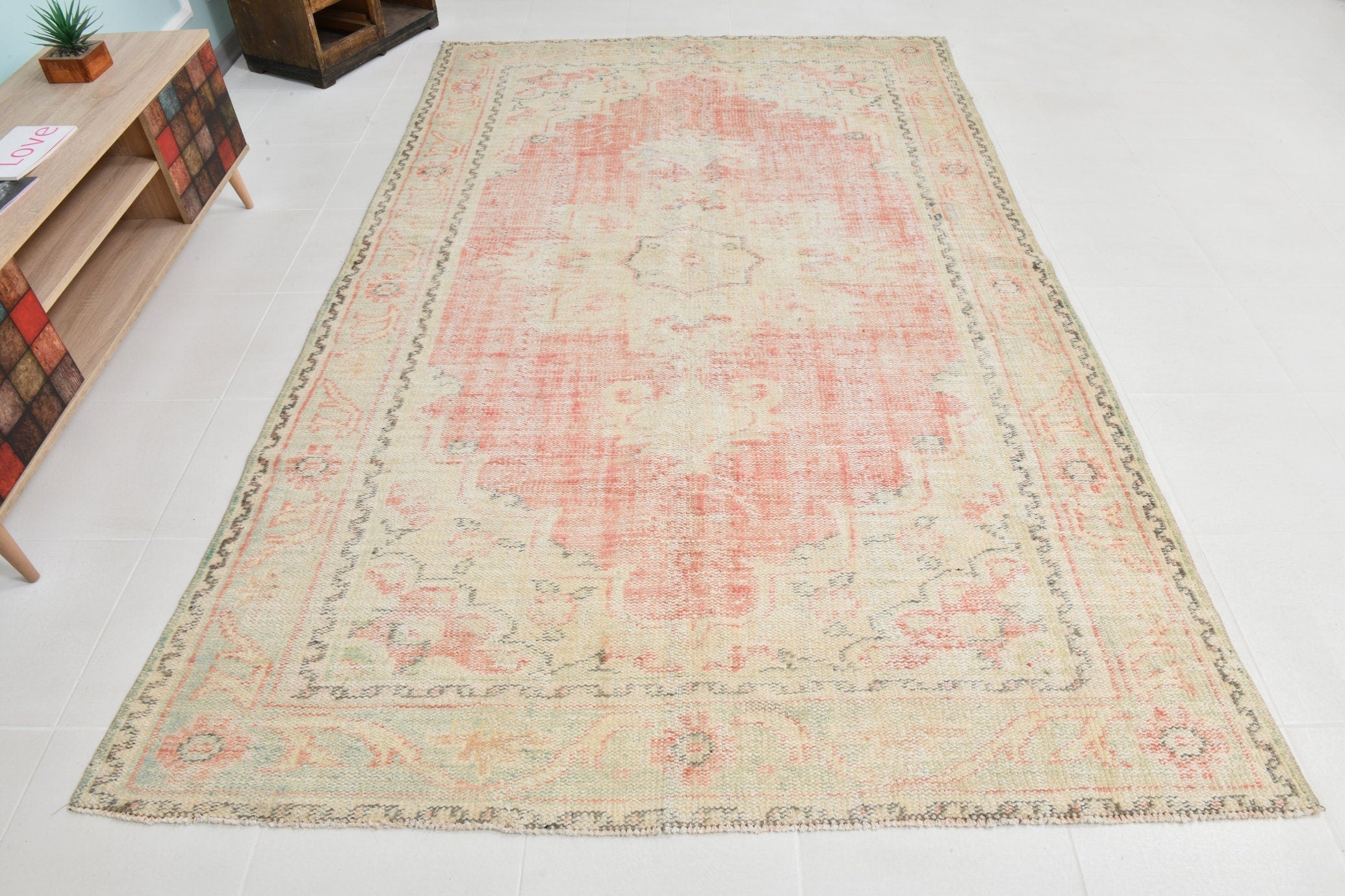 Turkish Vintage Rug 9’8’ x 6’0’