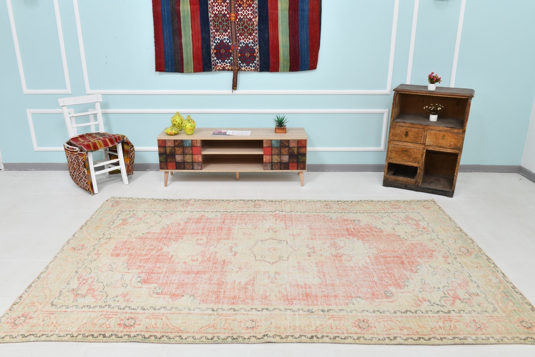 Turkish Vintage Rug 9’8’ x 6’0’