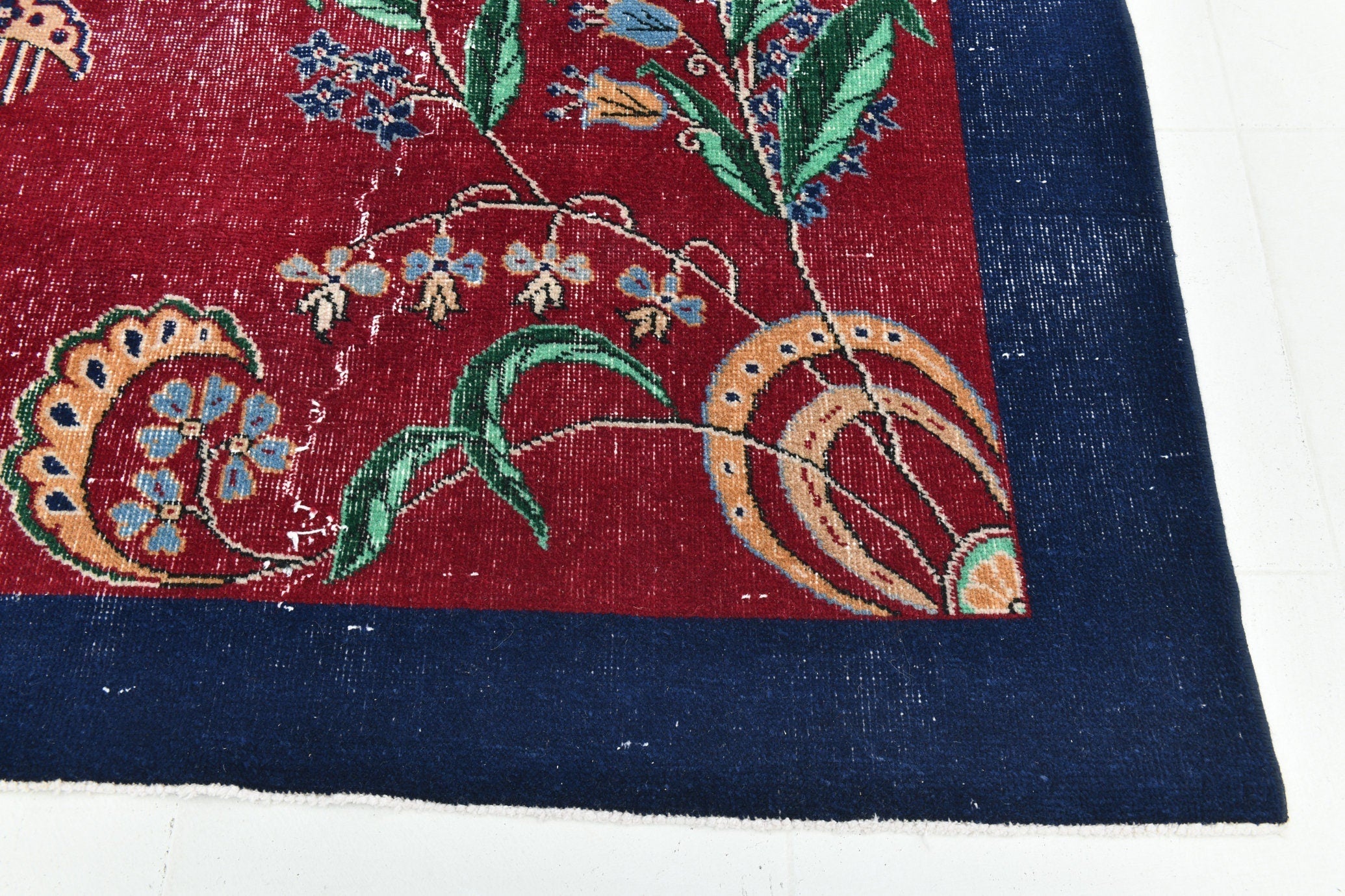Turkish Vintage Rug 9’8’ x 6’5’
