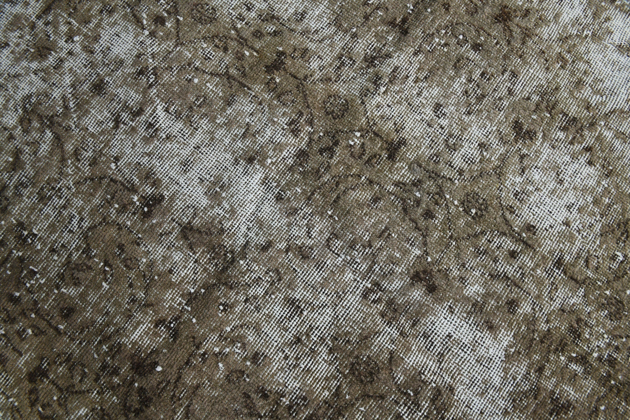 Turkish Vintage Rug 9’8’ x 6’7’