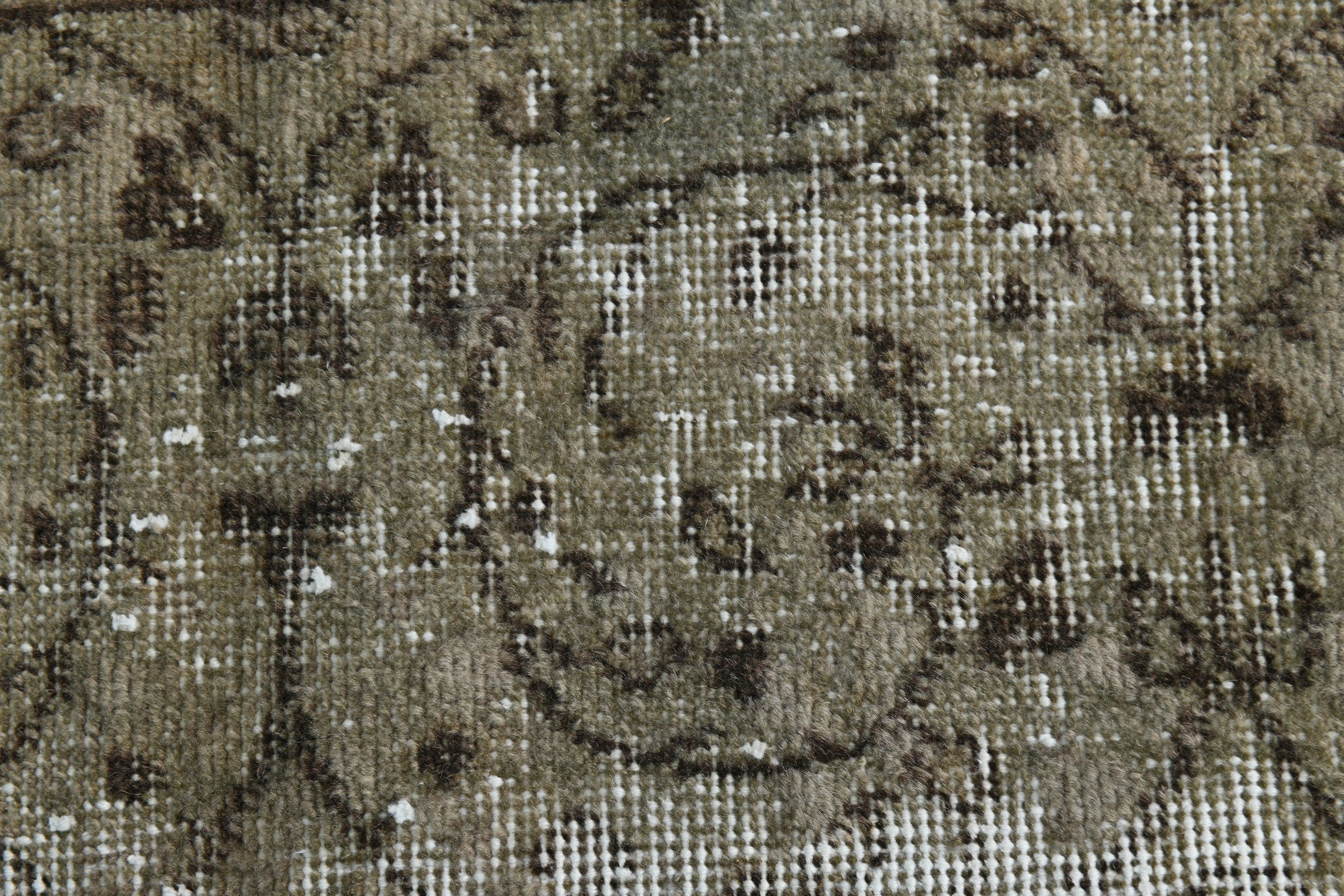Turkish Vintage Rug 9’8’ x 6’7’