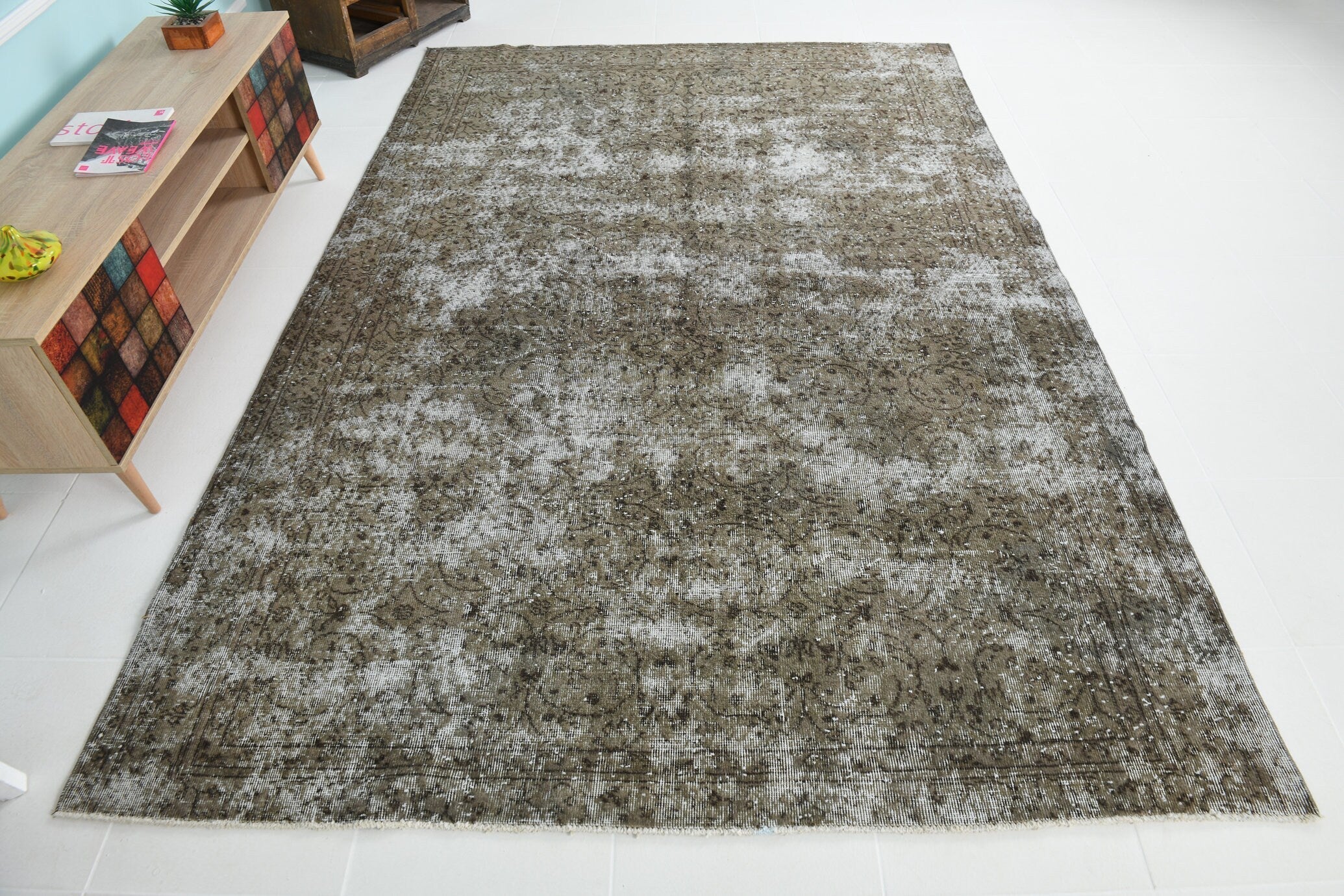 Turkish Vintage Rug 9’8’ x 6’7’