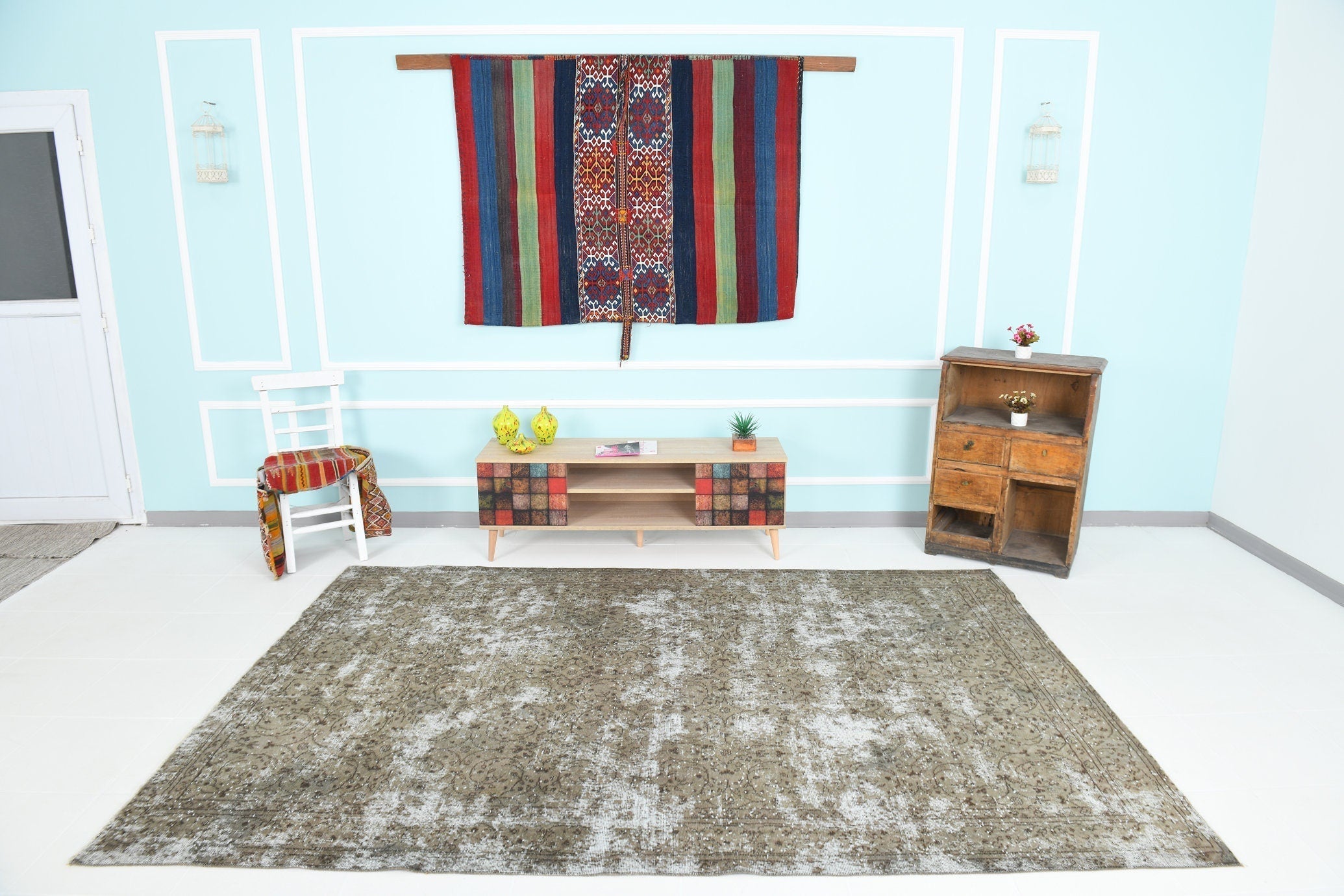 Turkish Vintage Rug 9’8’ x 6’7’