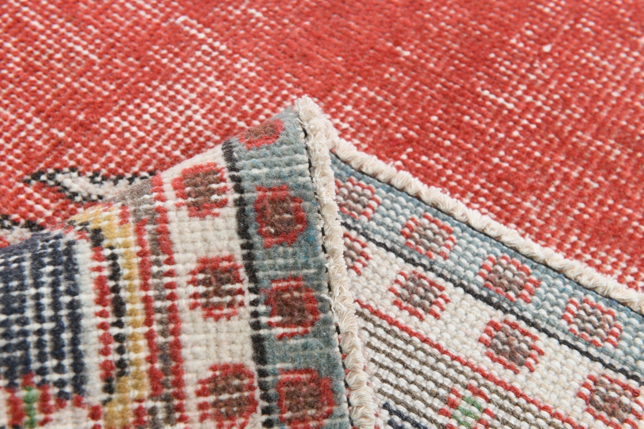 Turkish Vintage Rug 9’9’ x 6’1’
