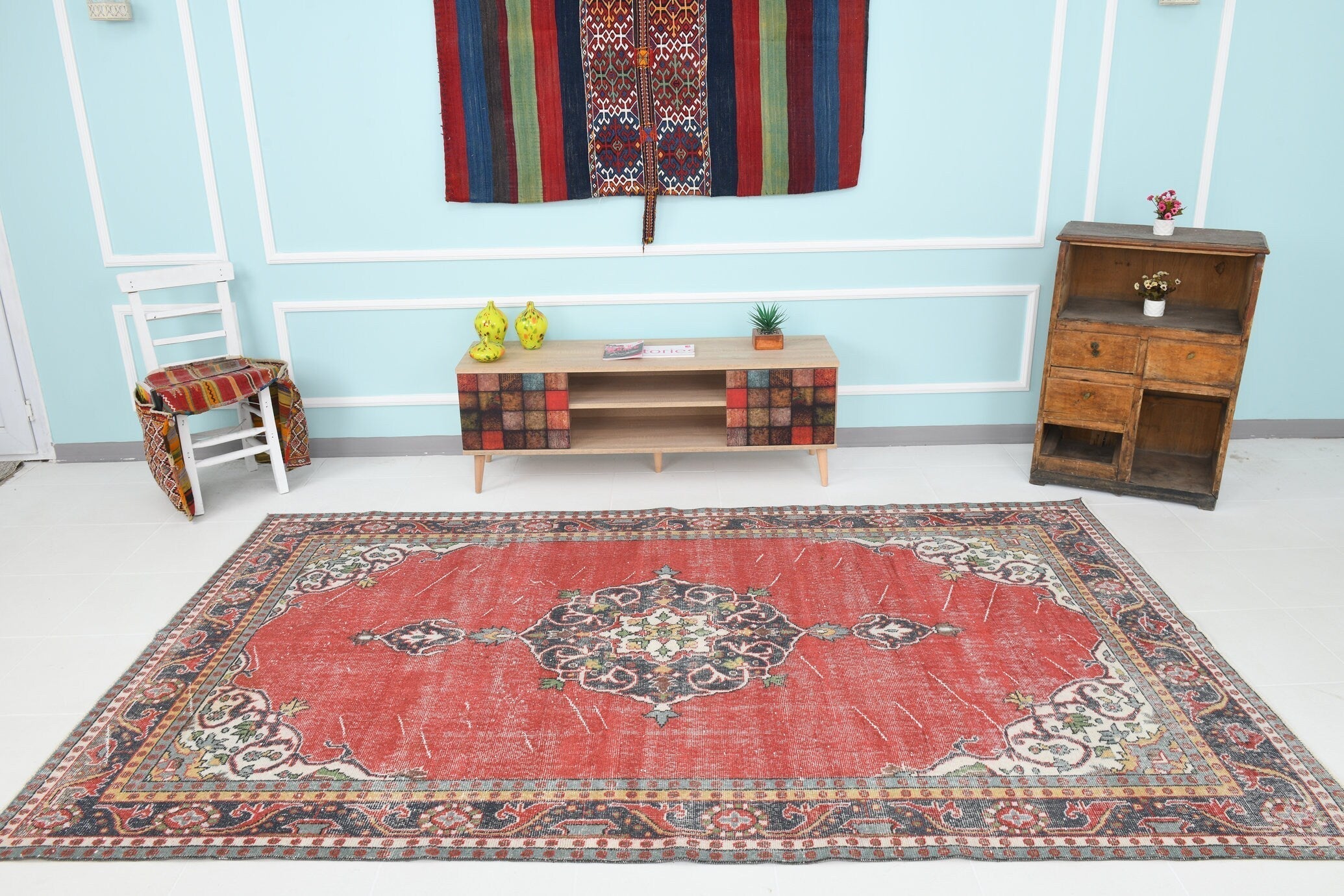 Turkish Vintage Rug 9’9’ x 6’1’