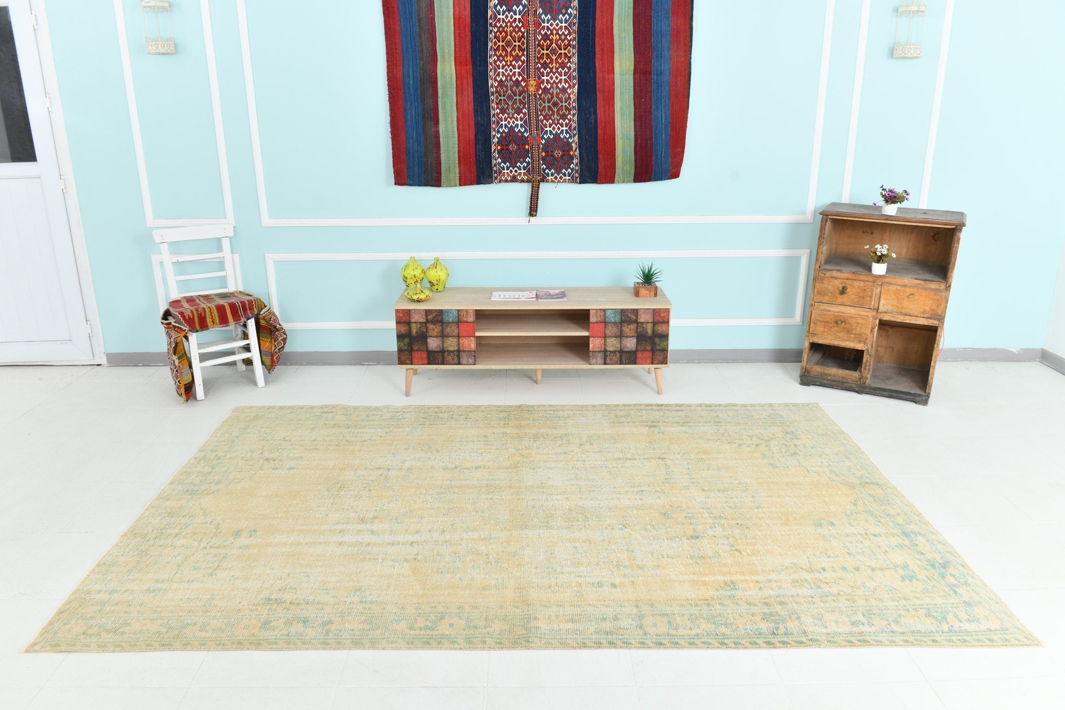 Turkish Vintage Rug 9’9’ x 6’2’