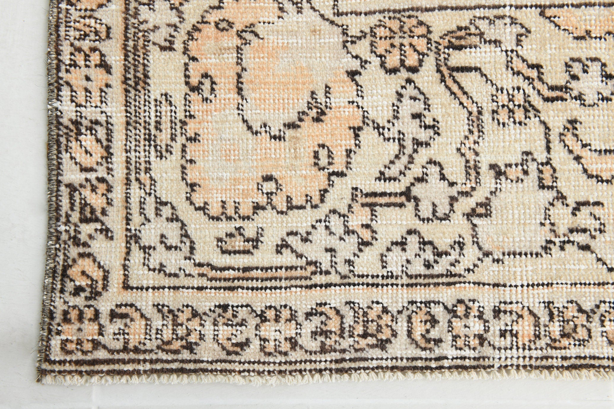 Turkish Vintage Rug 9’9’ x 6’2’
