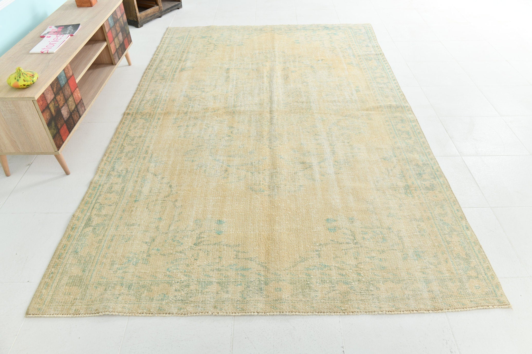 Turkish Vintage Rug 9’9’ x 6’2’
