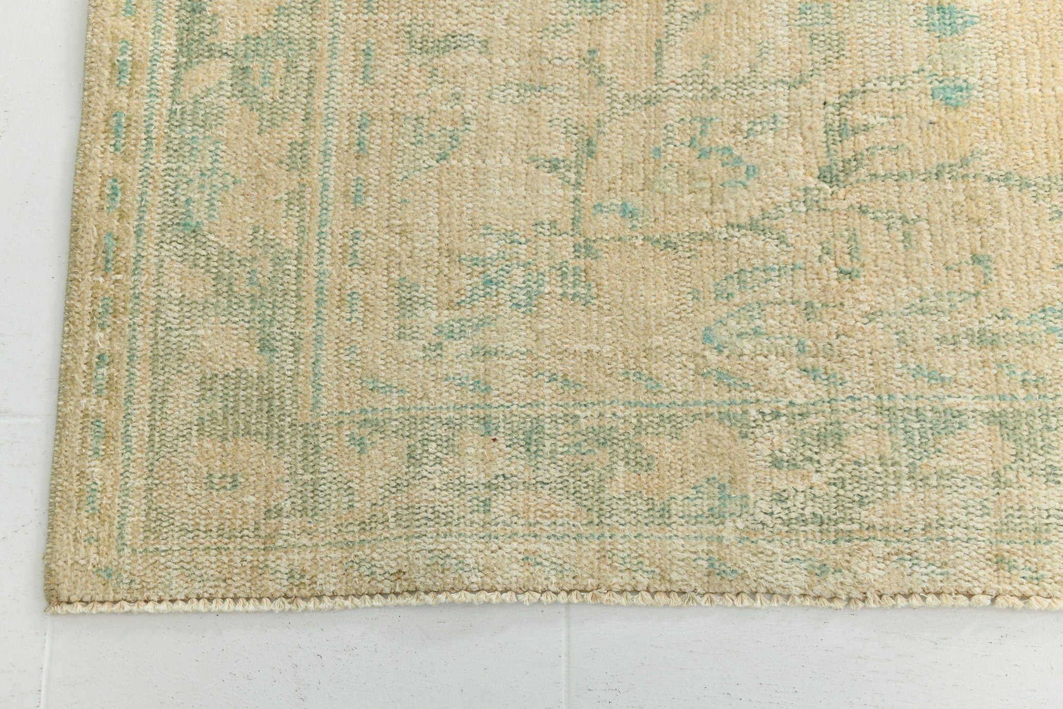 Turkish Vintage Rug 9’9’ x 6’2’