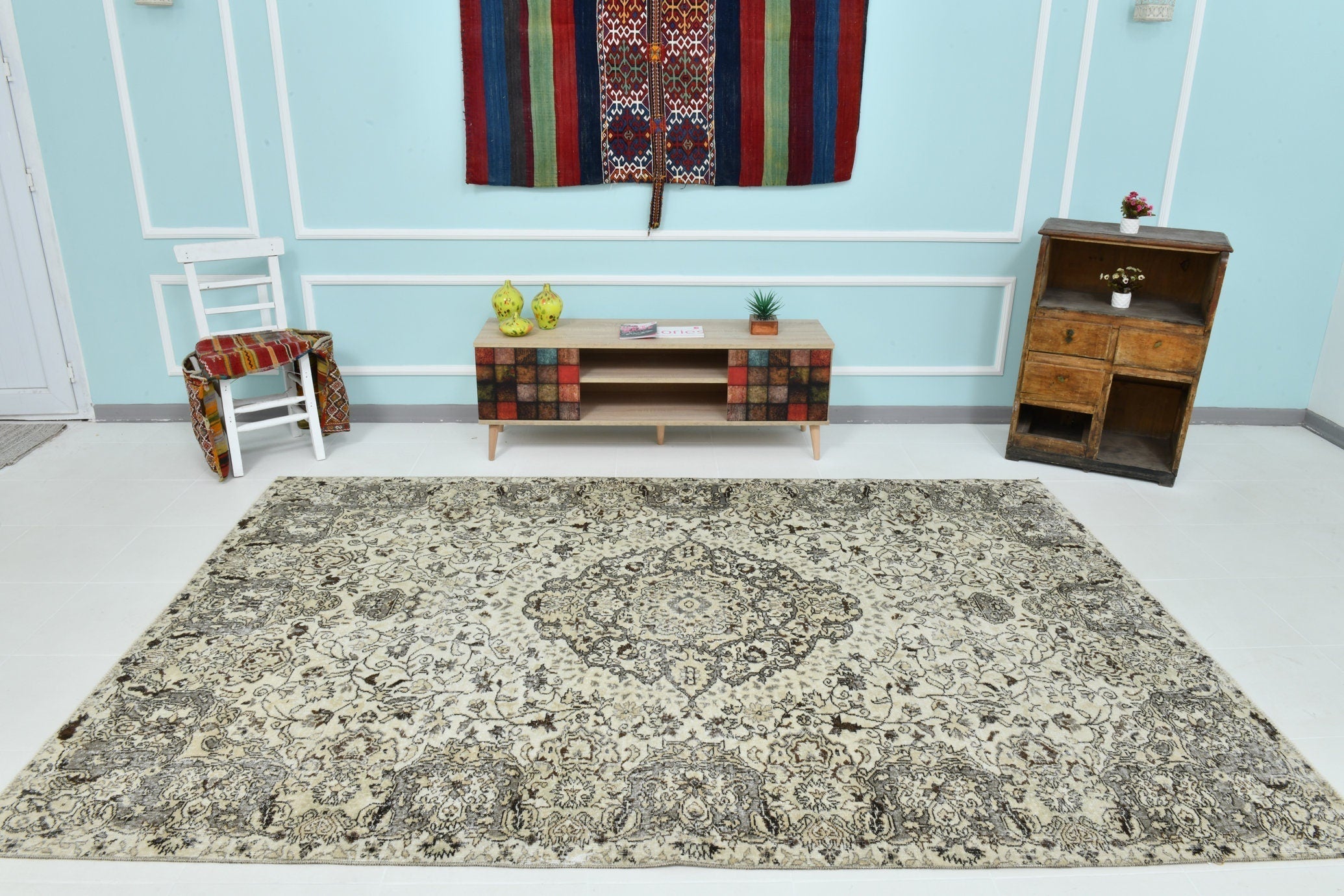 Turkish Vintage Rug 9’9’ x 6’6’