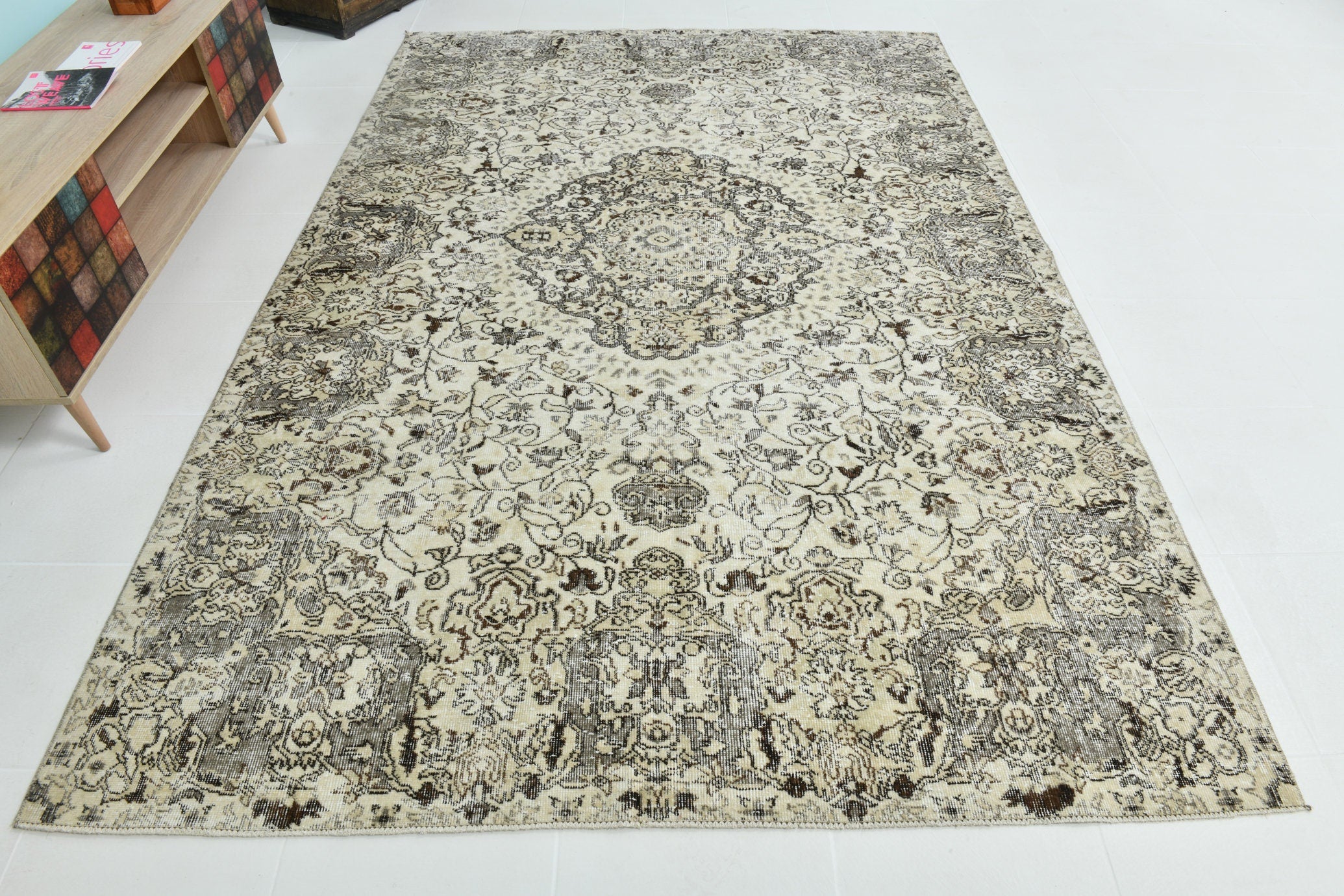 Turkish Vintage Rug 9’9’ x 6’6’