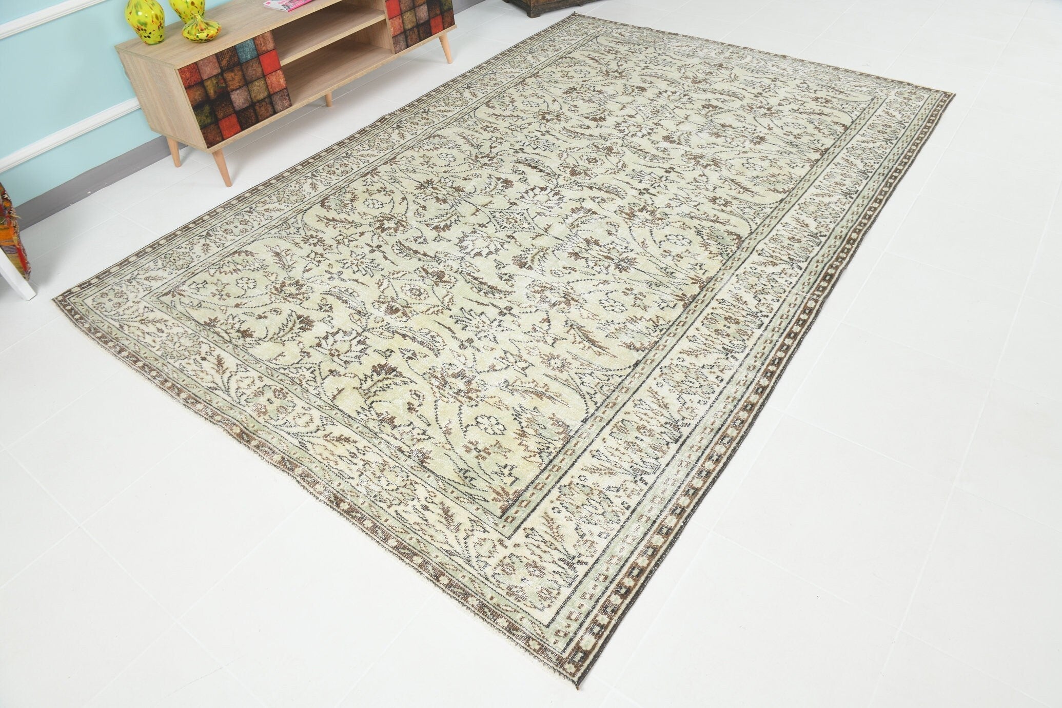 Turkish Vintage Rug 9’9’ x 6’7’