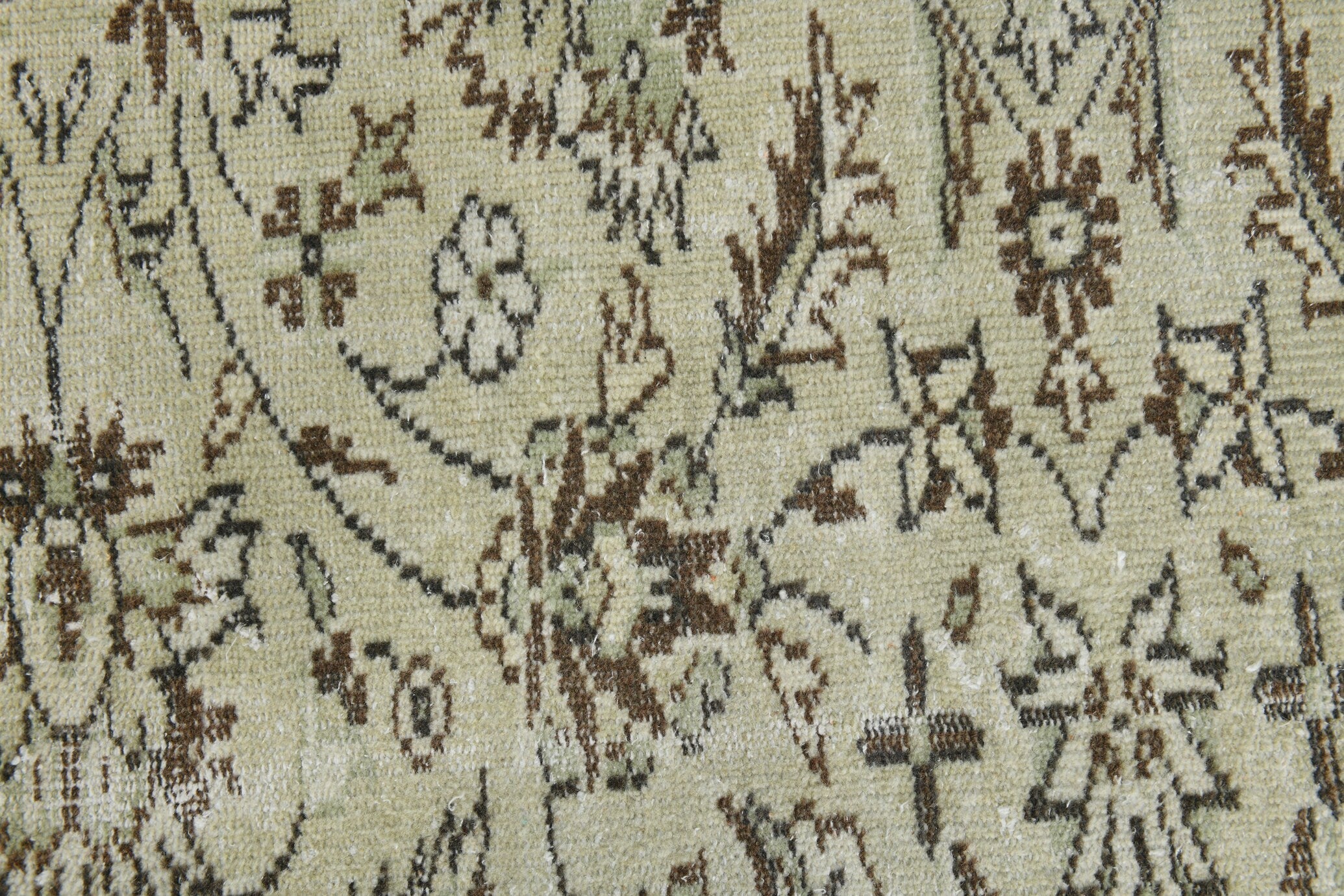 Turkish Vintage Rug 9’9’ x 6’7’