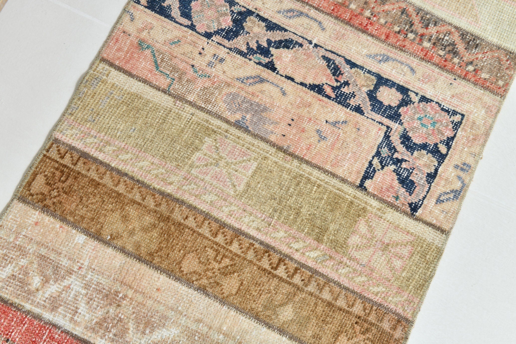 Turkish Vintage Runner Rug 2’2’ x 7’5’