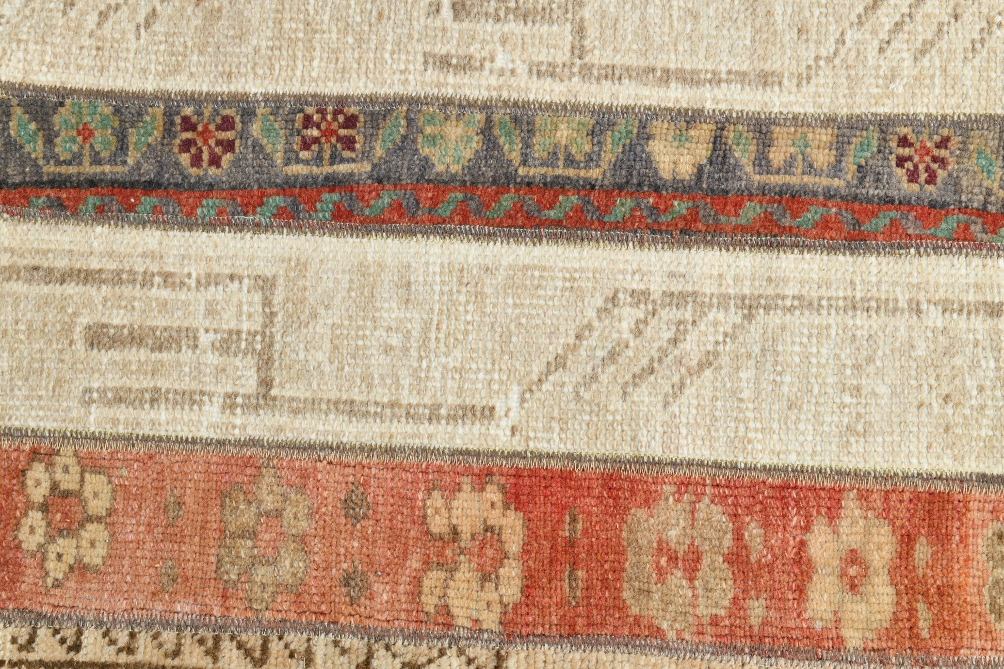 Turkish Vintage Runner Rug 2’2’ x 7’5’