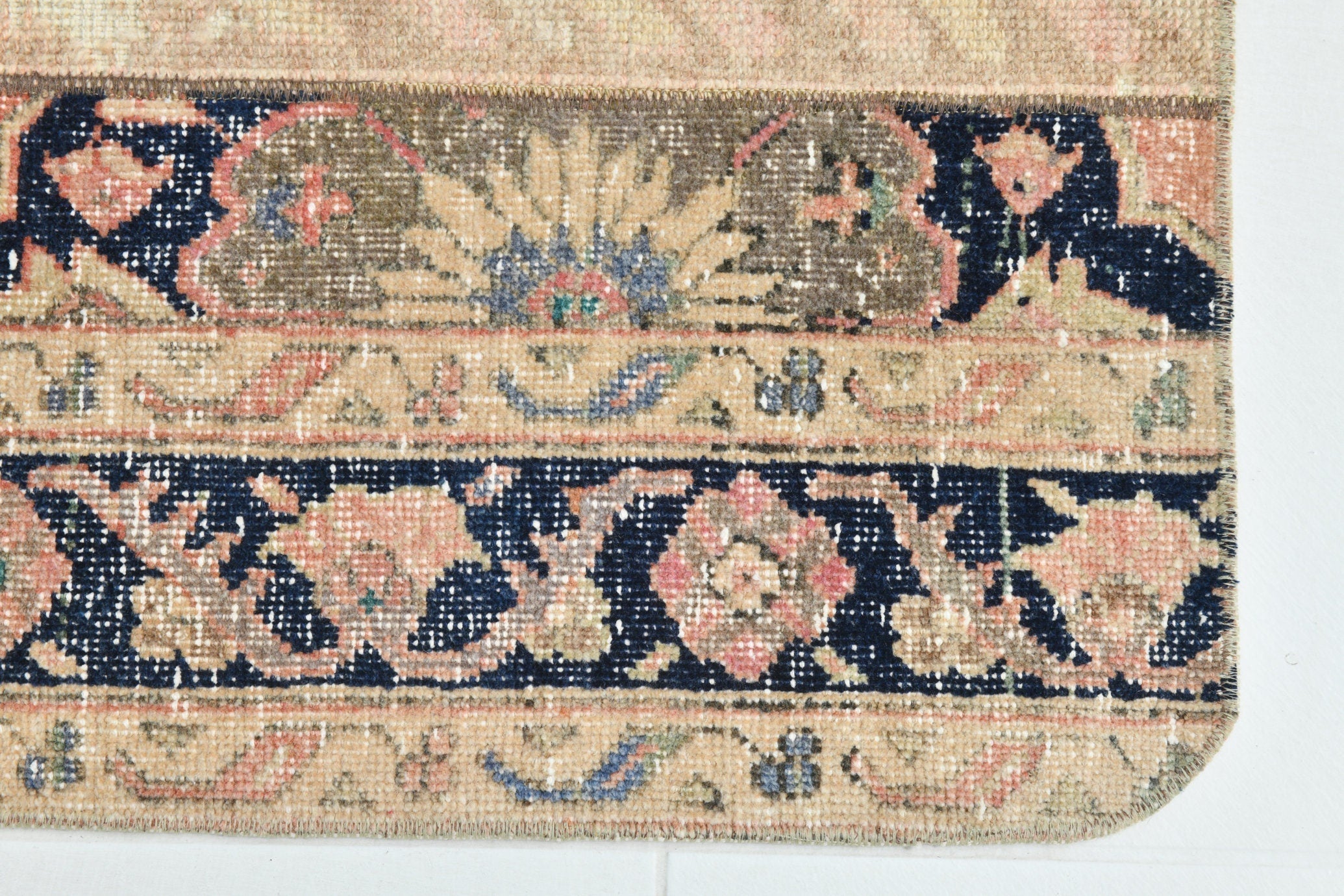 Turkish Vintage Runner Rug 2’2’ x 7’5’