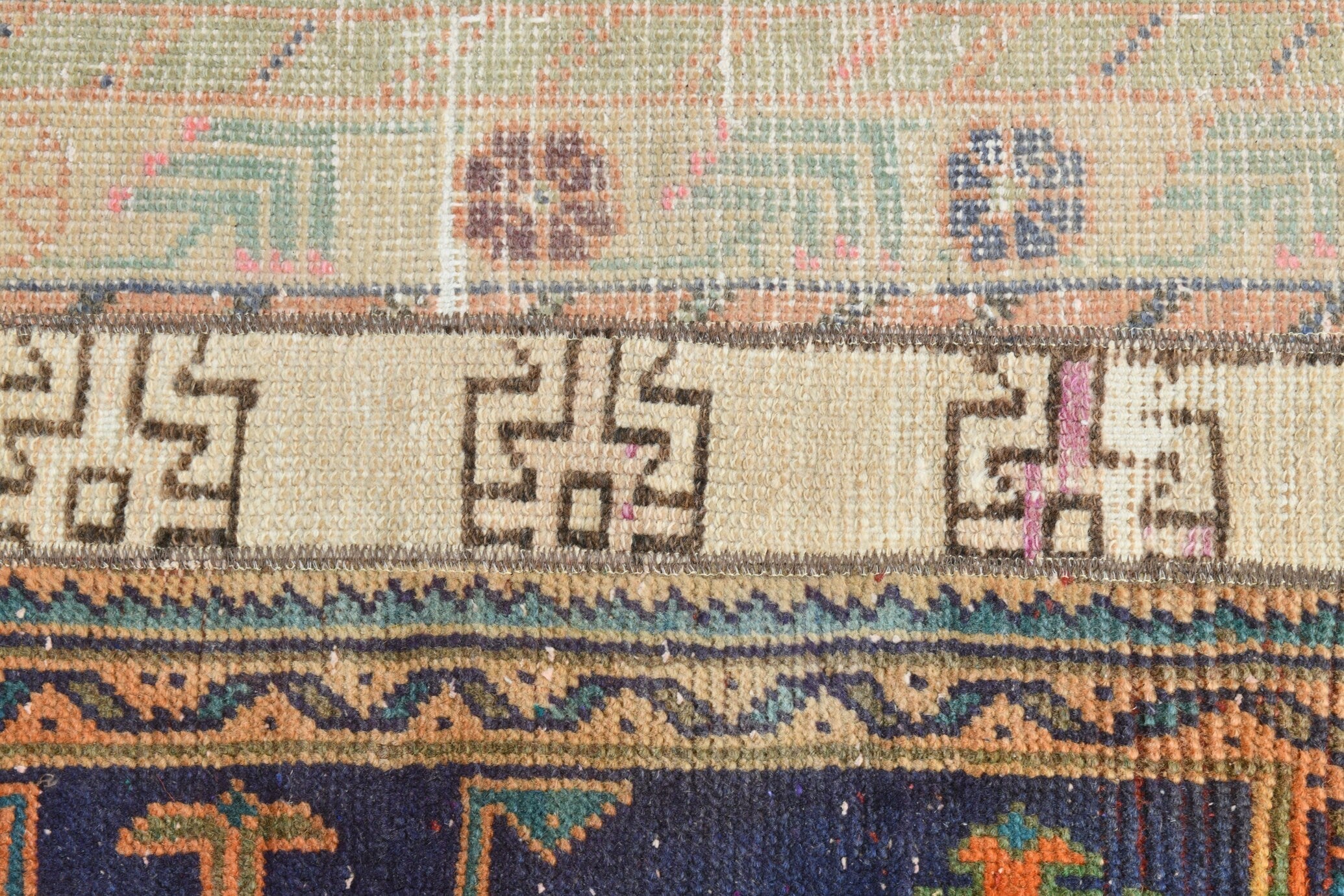 Turkish Vintage Runner Rug 2’2’ x 7’8’