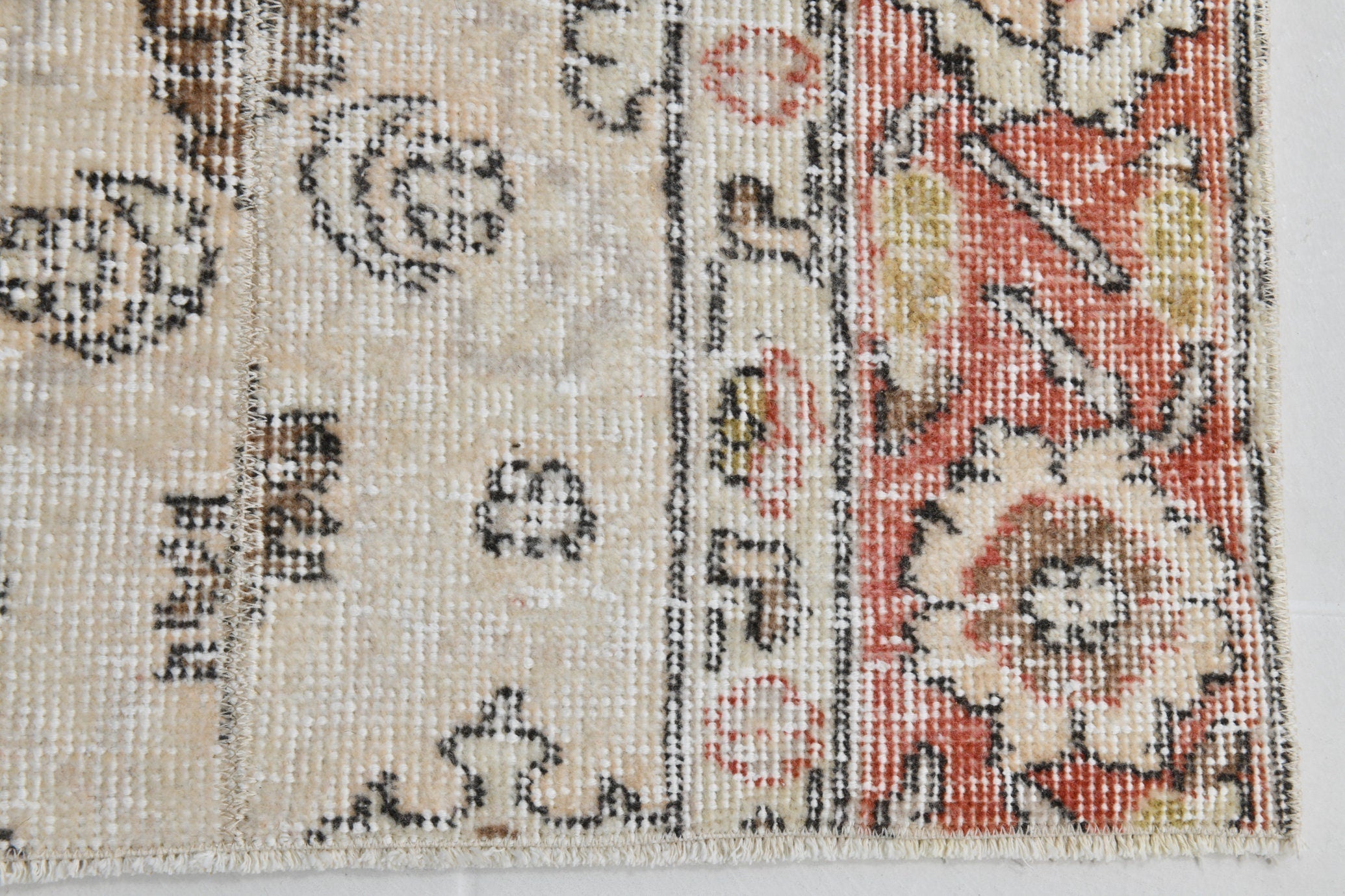 Turkish Vintage Runner Rug 2’4’ x 4’4’