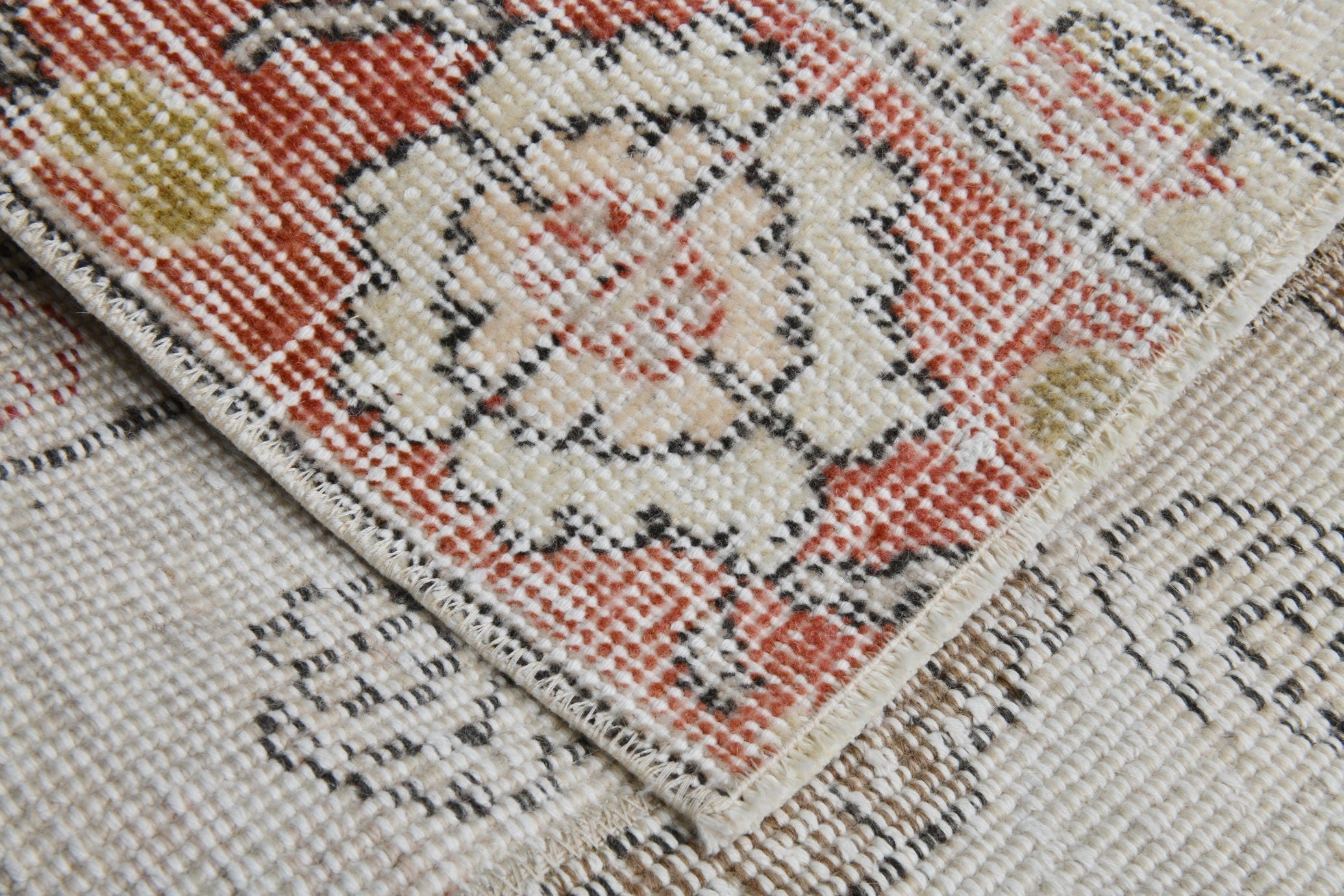 Turkish Vintage Runner Rug 2’4’ x 4’4’