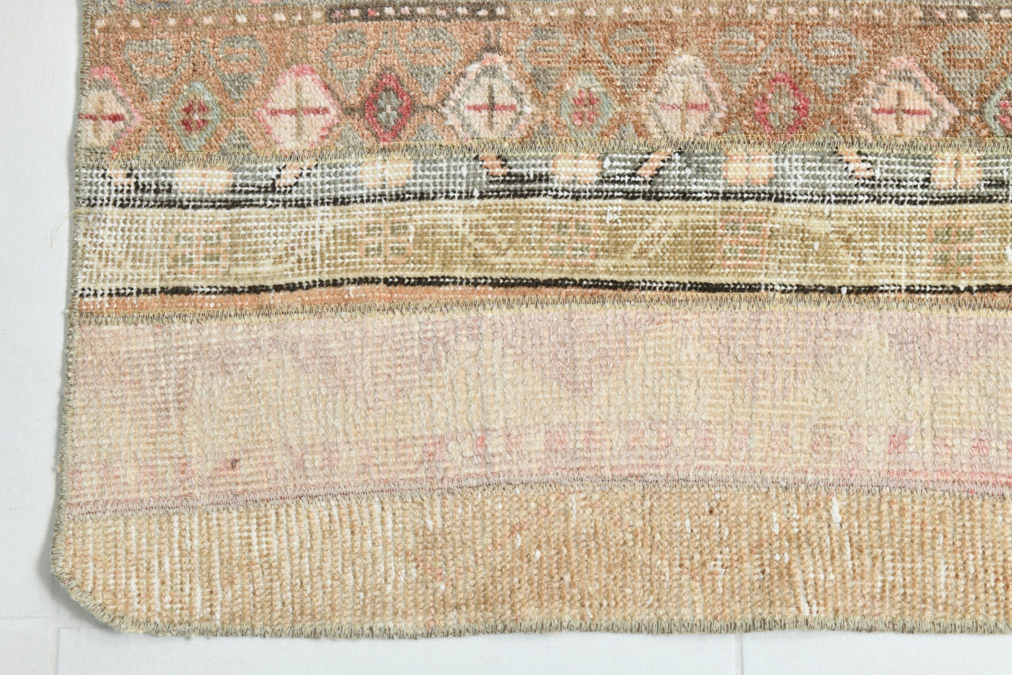 Turkish Vintage Runner Rug 2’4’ x 7’9’