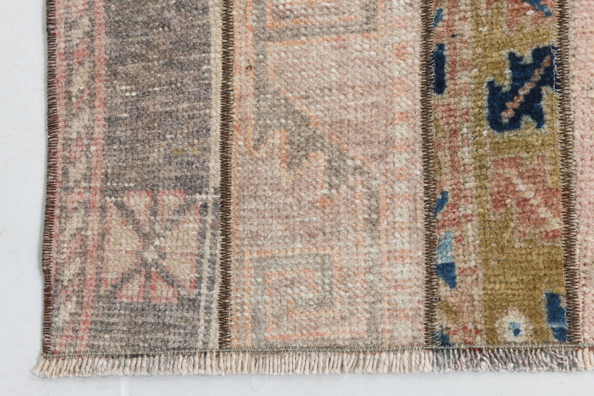 Turkish Vintage Runner Rug 2’4’ x 8’5’