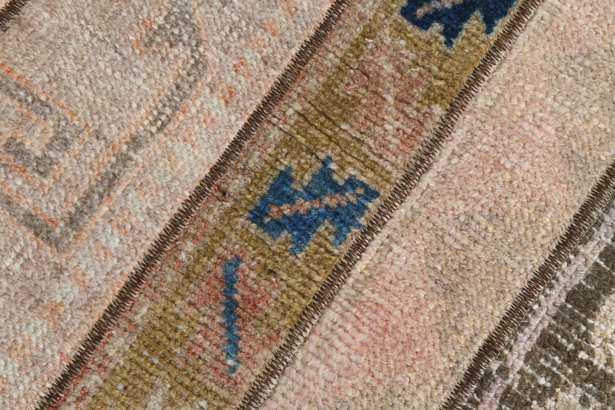 Turkish Vintage Runner Rug 2’4’ x 8’5’
