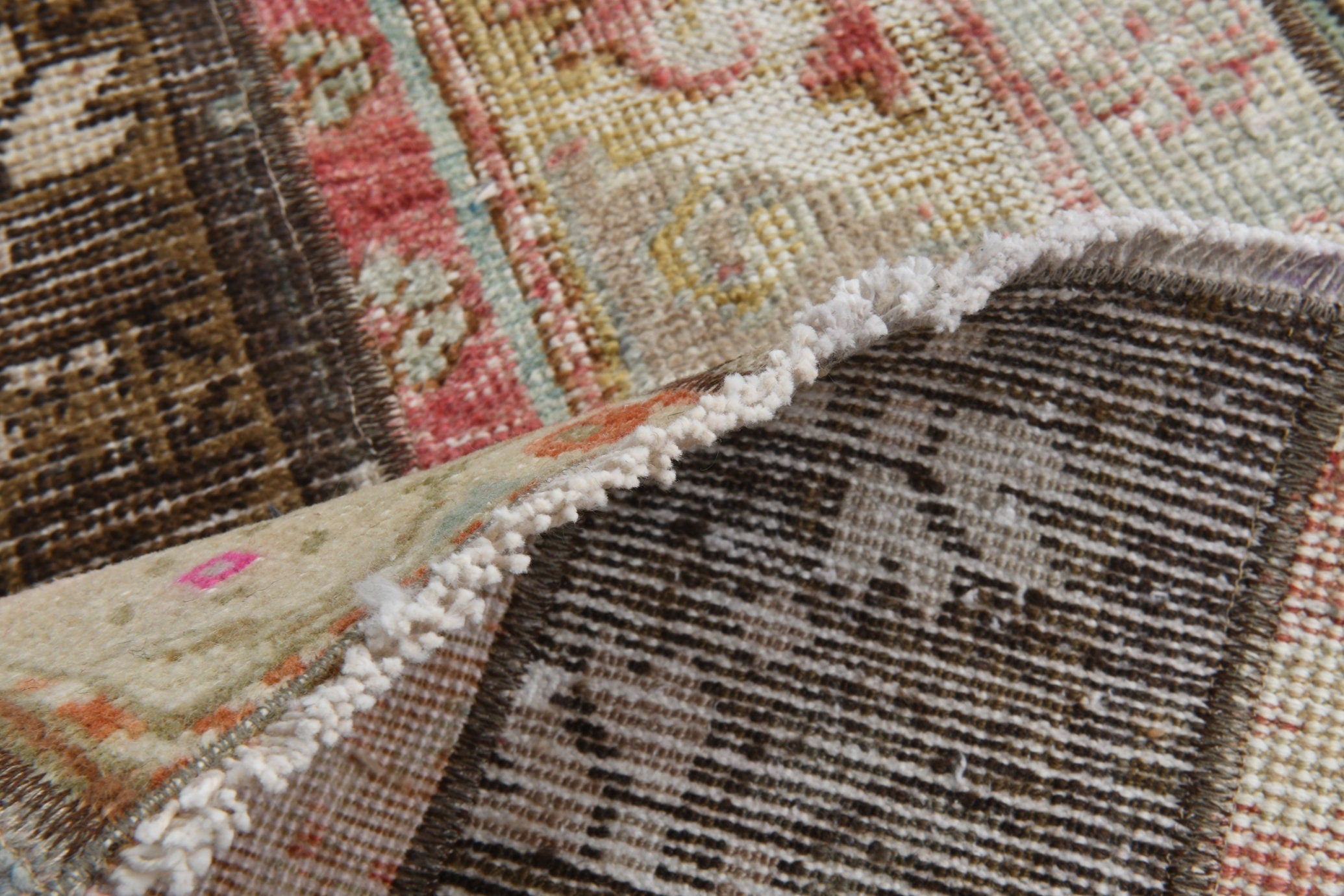 Turkish Vintage Runner Rug 2’5’ x 4’6’